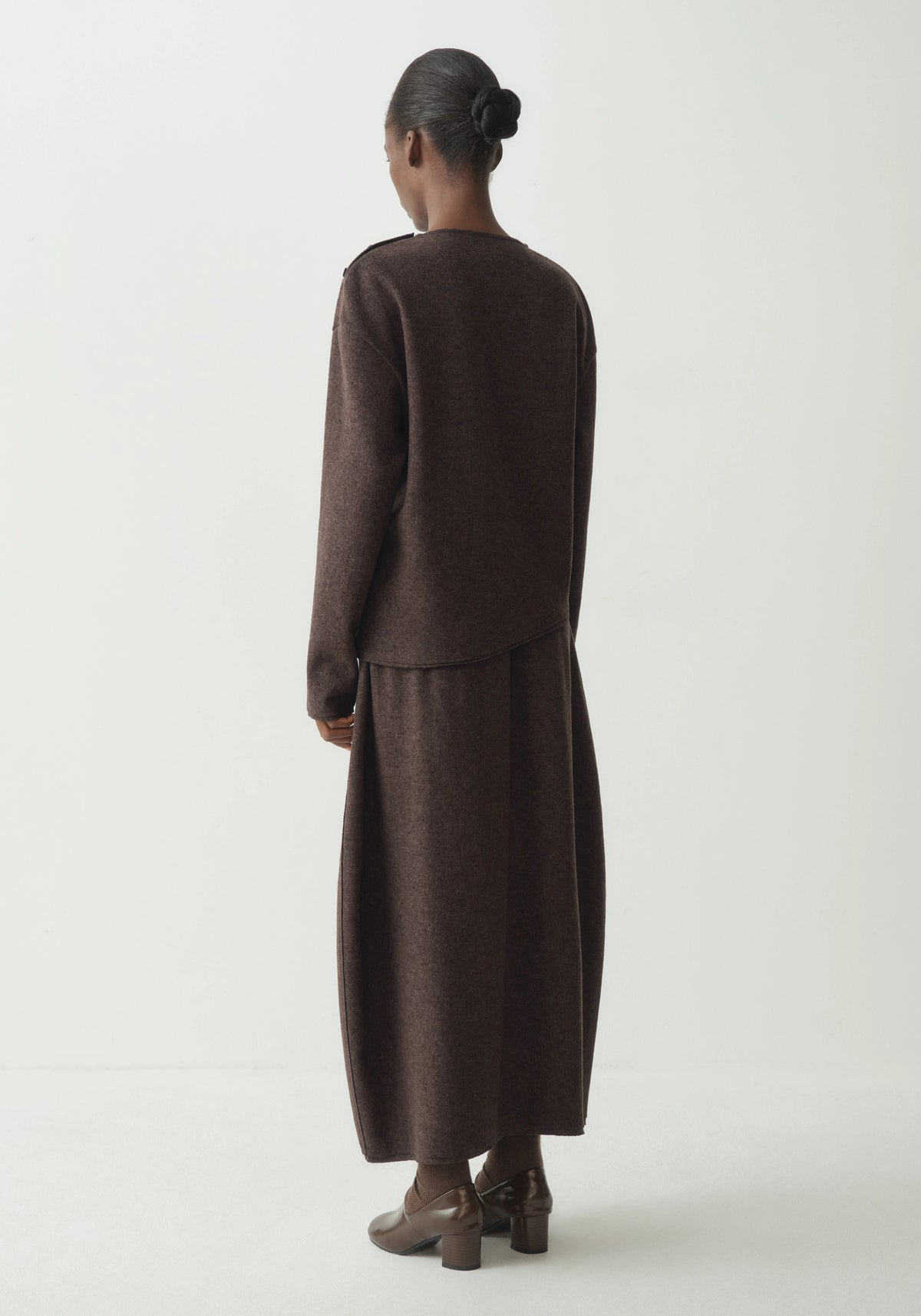 #color_raw umber