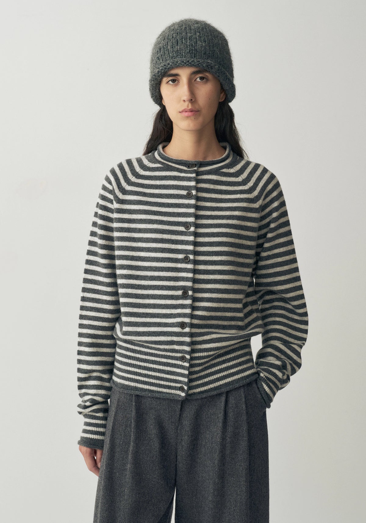 #color_dark gray