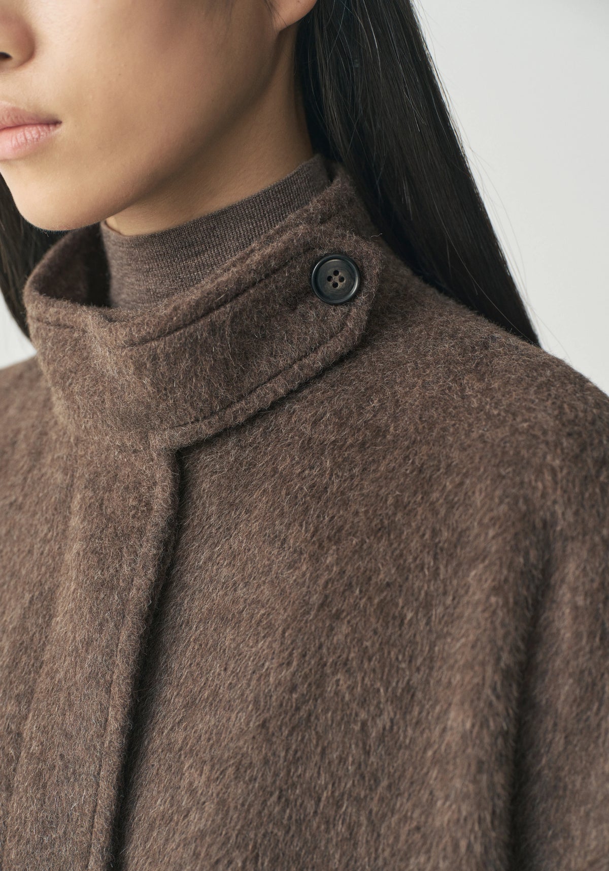 #color_raw umber