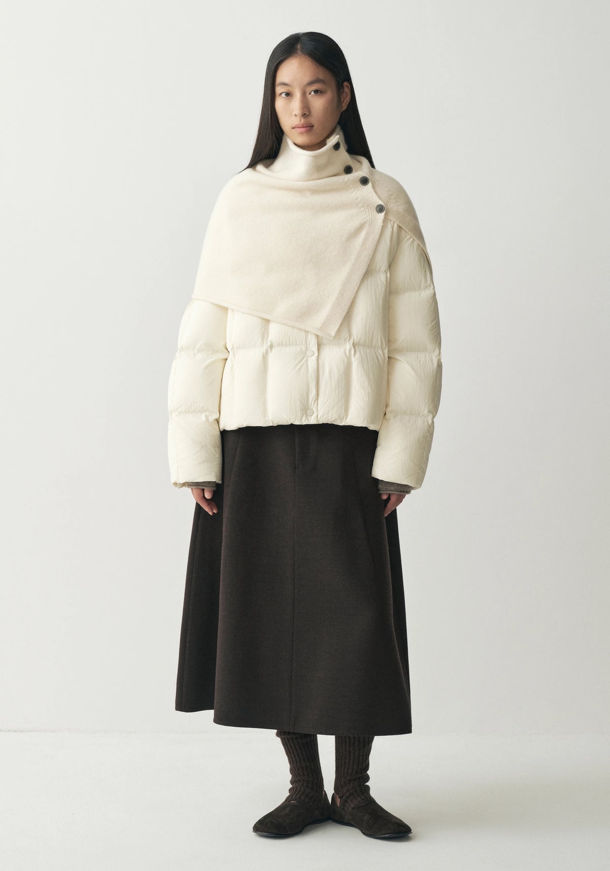 #color_off white
