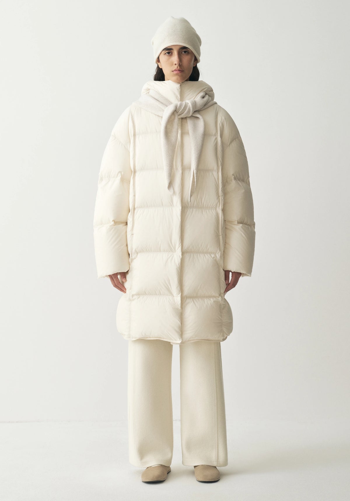 #color_off white