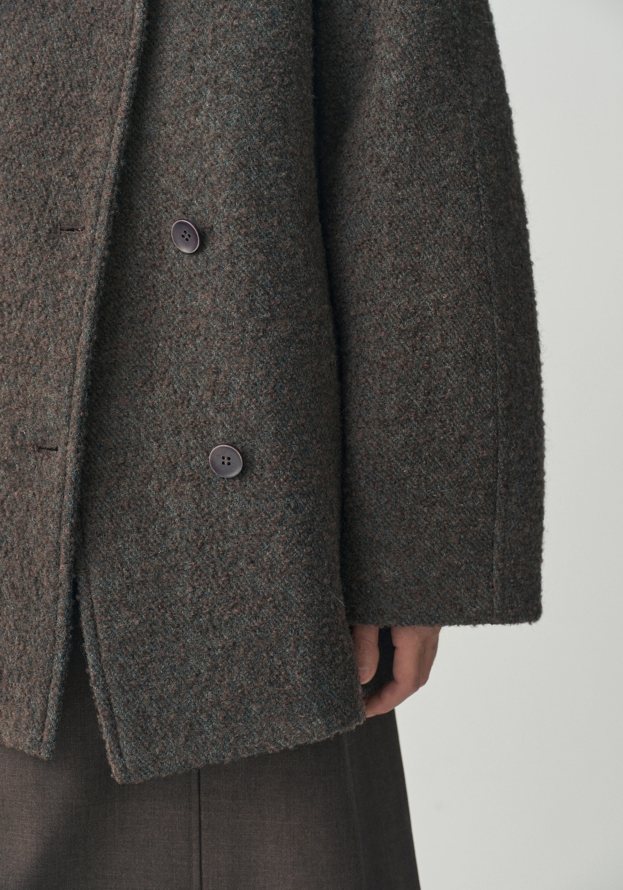 #color_raw umber