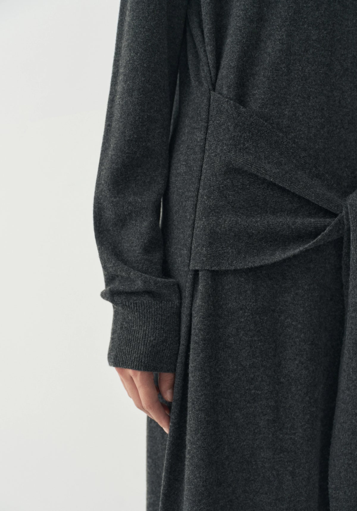 #color_dark gray