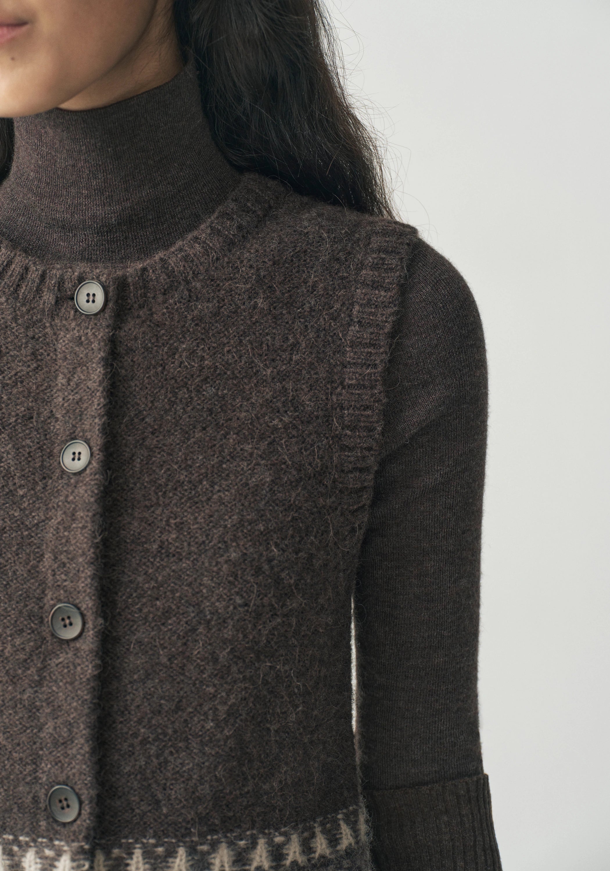 #color_raw umber