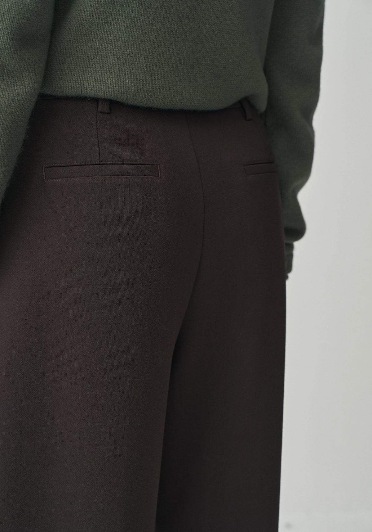 #color_raw umber
