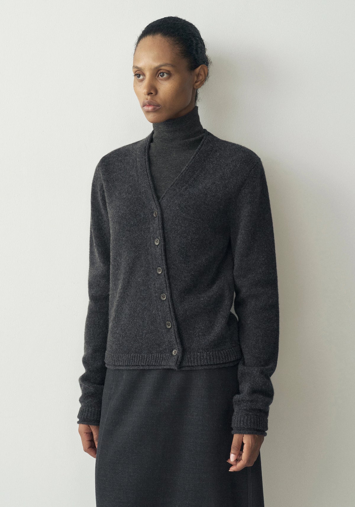 #color_dark gray