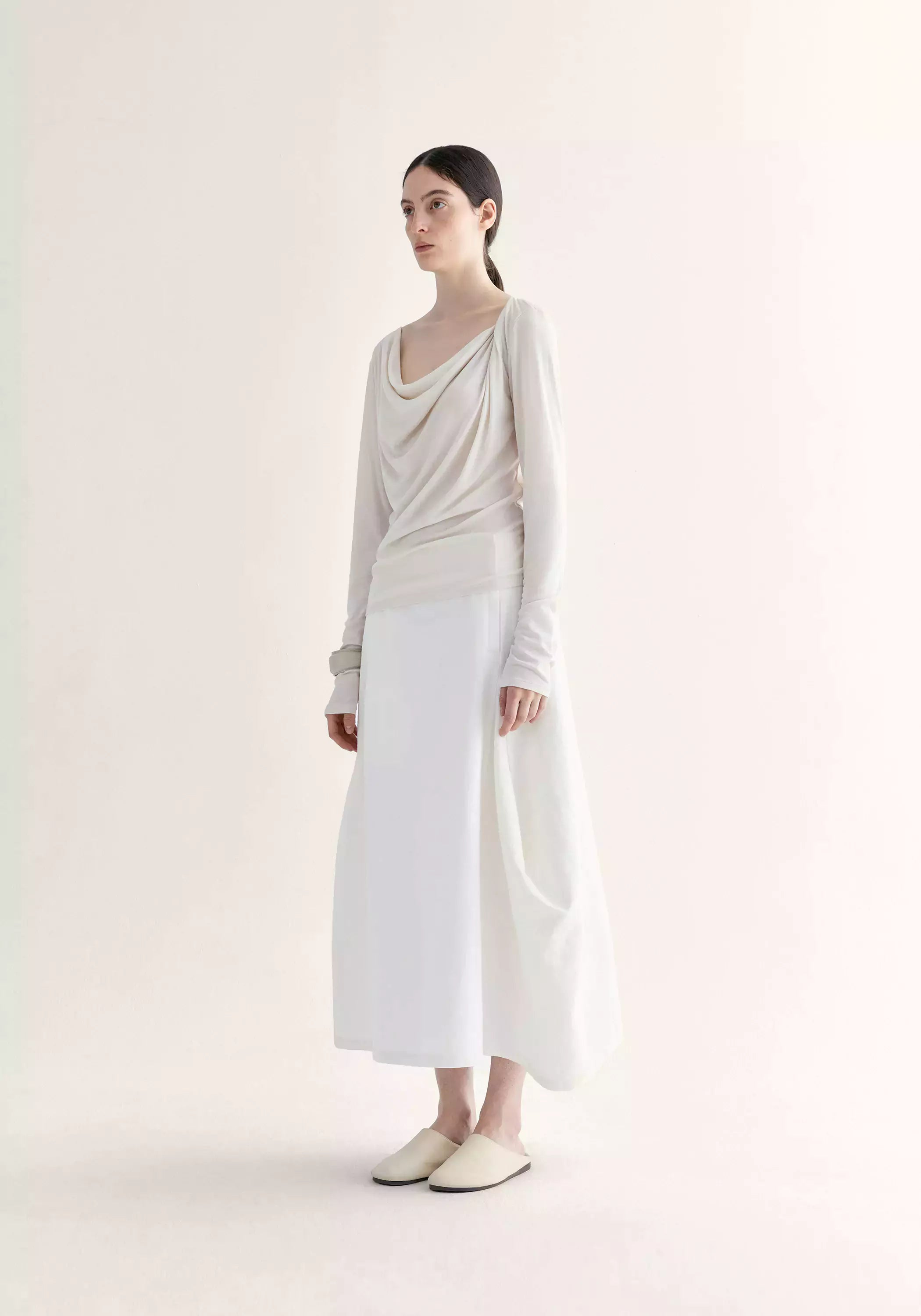 #color_off white
