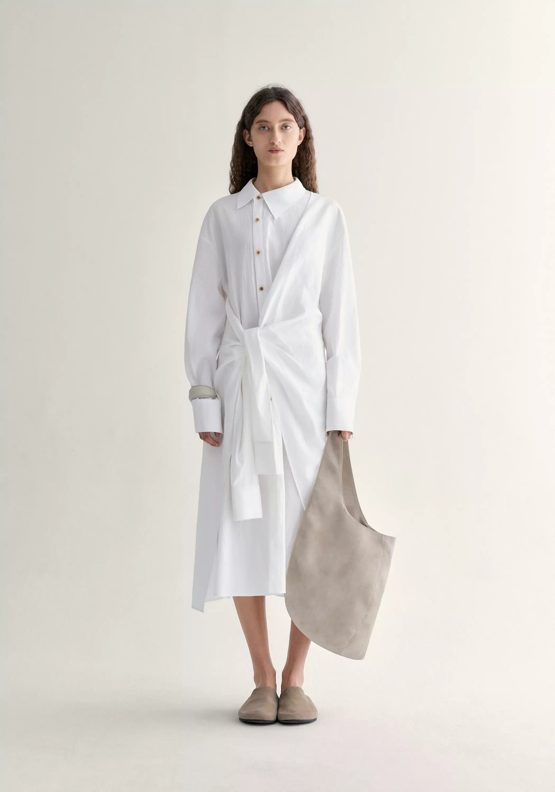 #color_off white