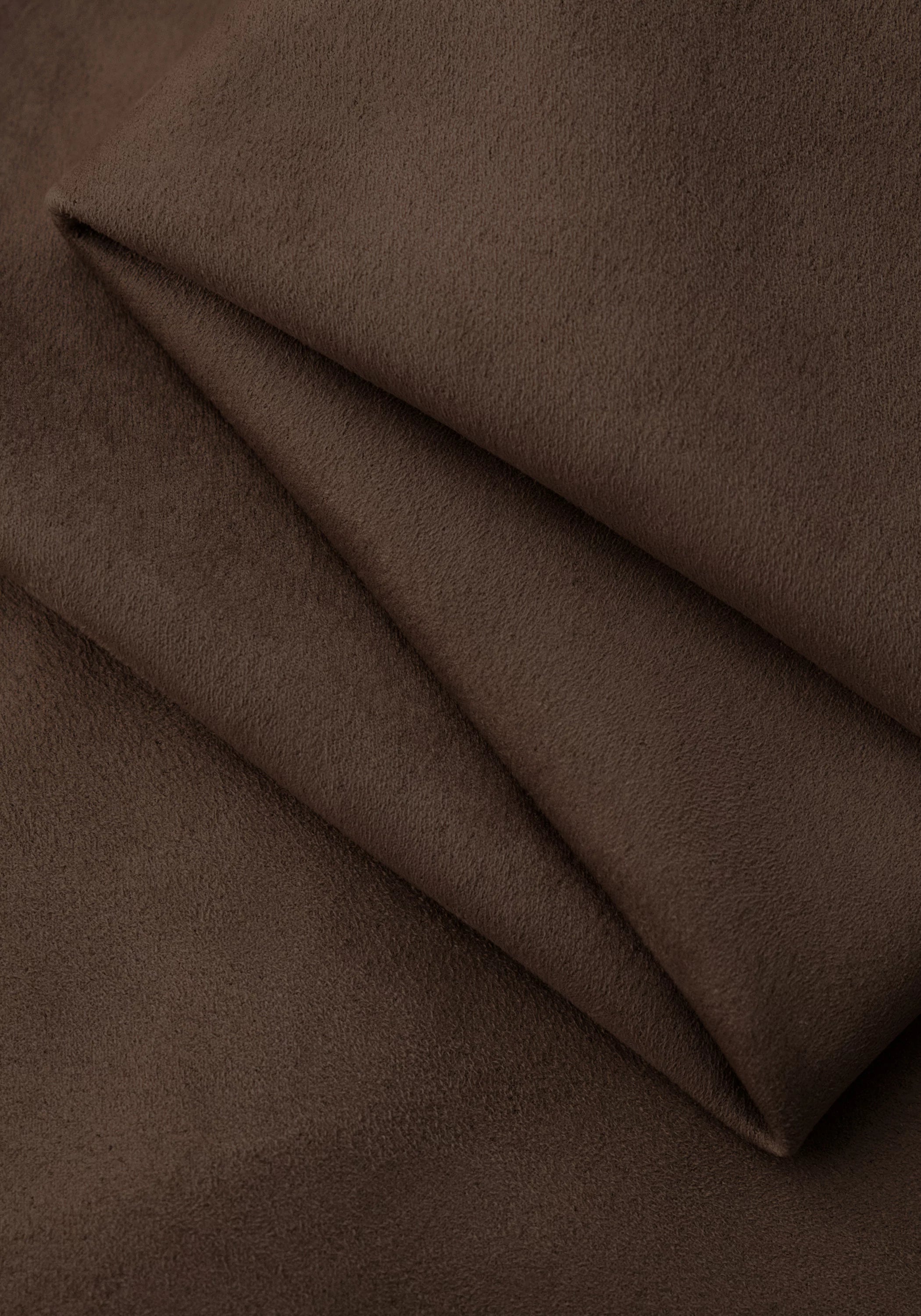 #color_raw umber