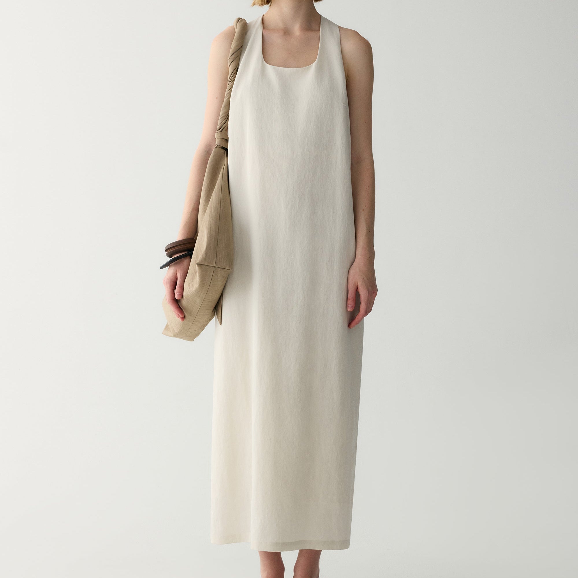 #color_off white