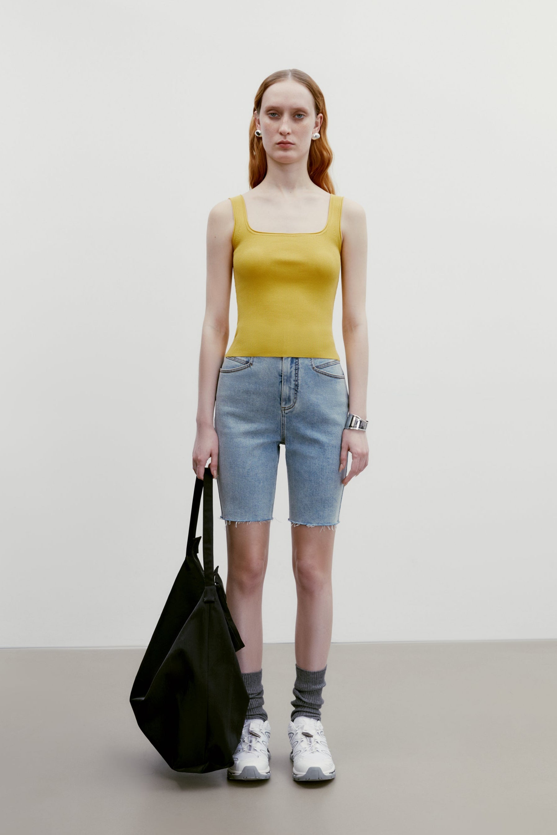 #color_bright yellow