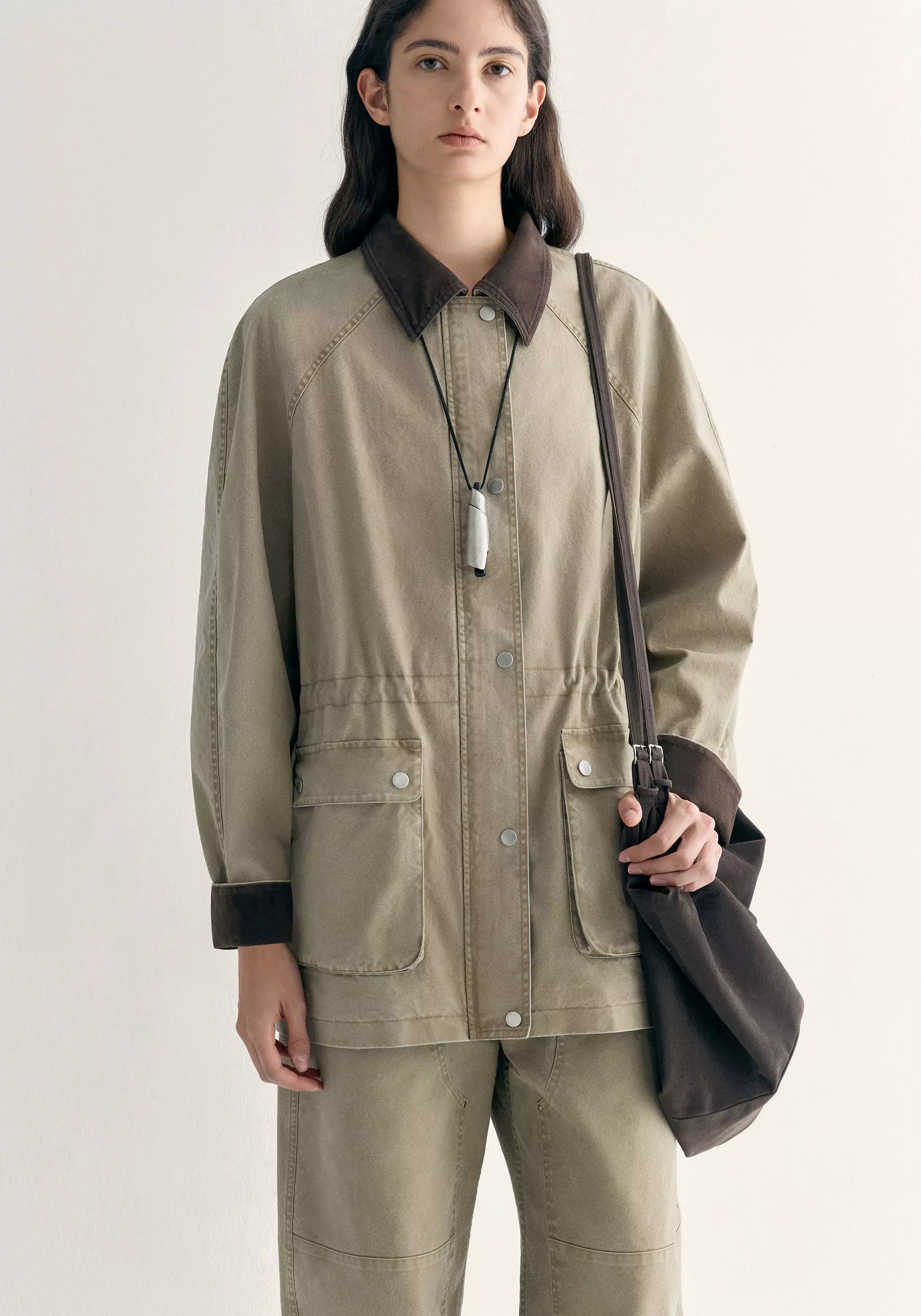 #color_khaki