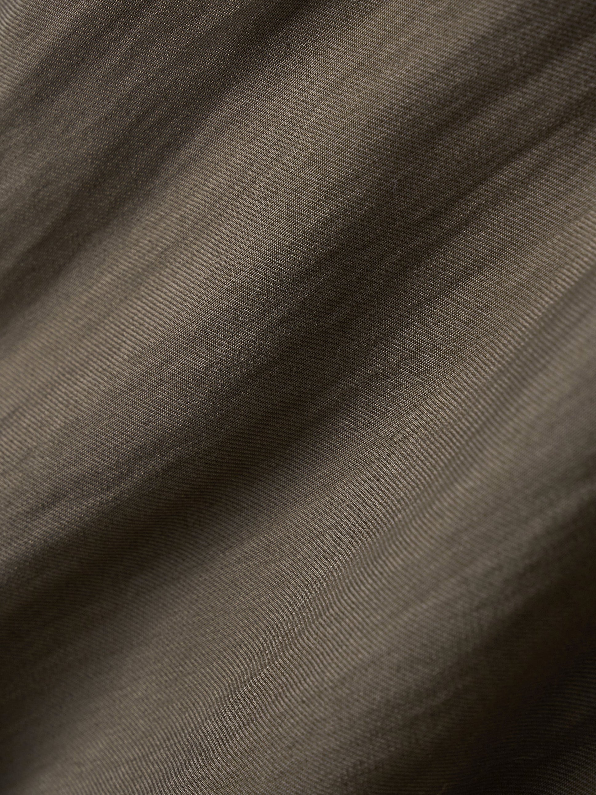 #color_raw umber