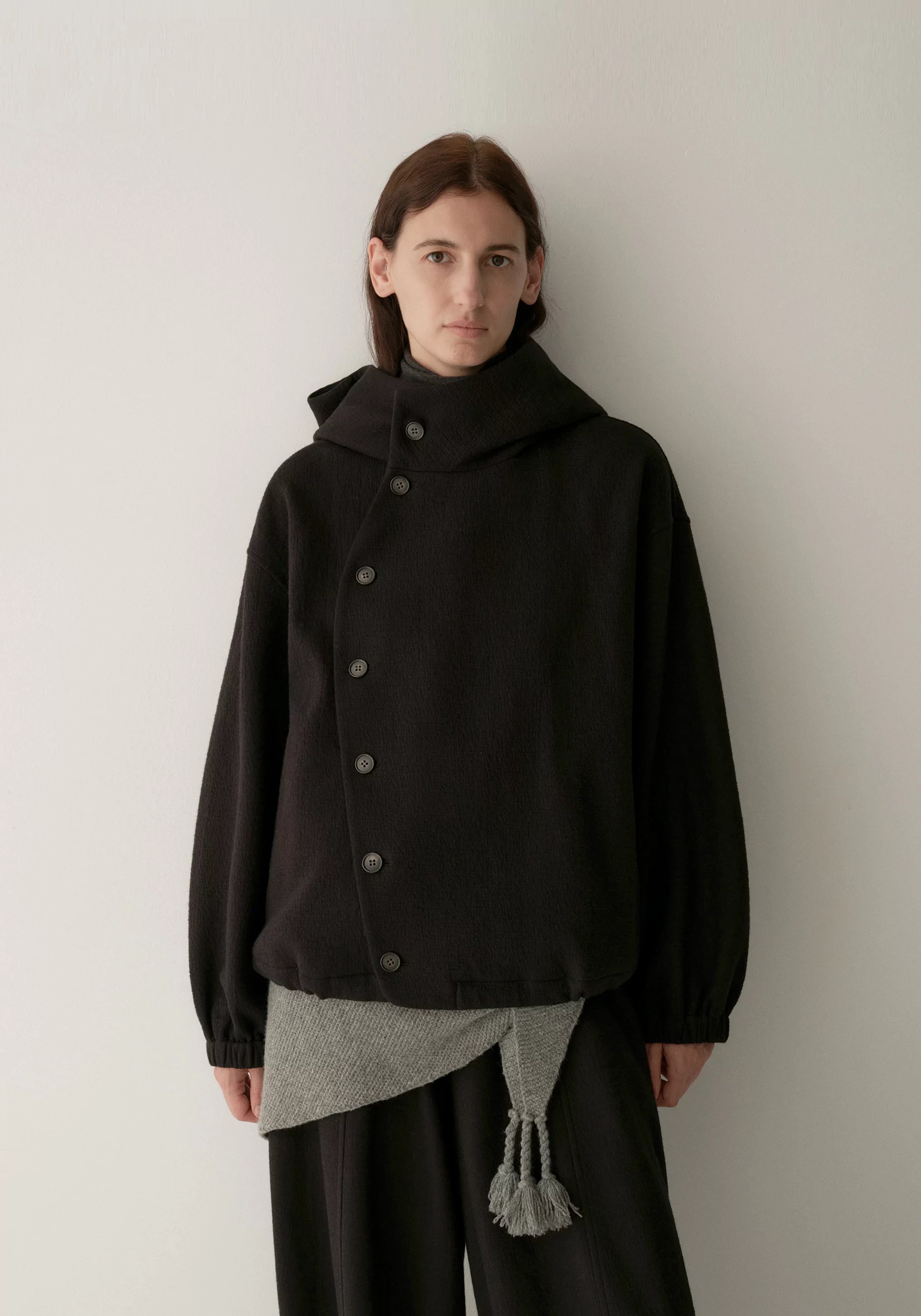 curved-asymmetric-placket-hooded-sweatshirt