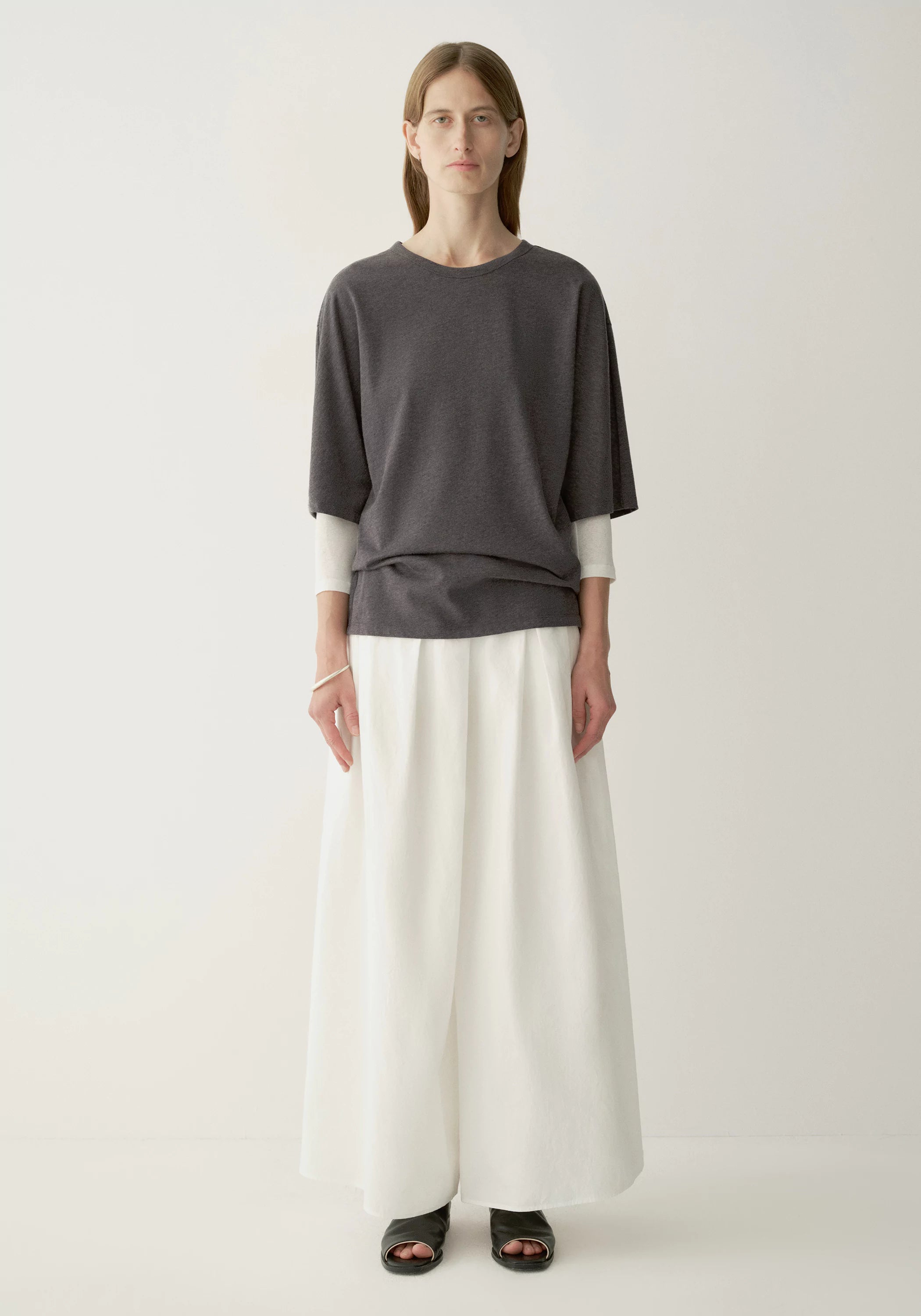 #color_dark gray