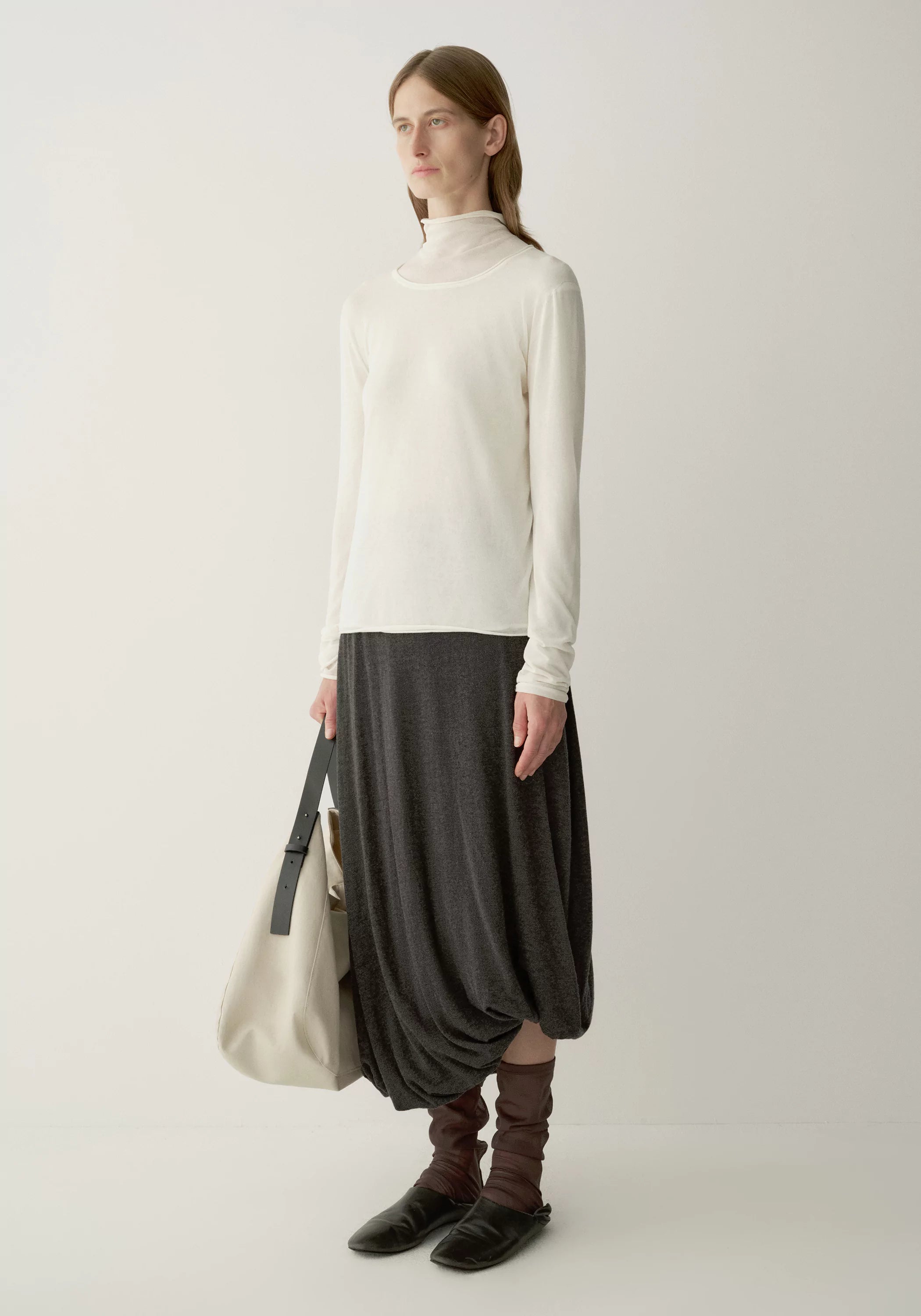 #color_off white