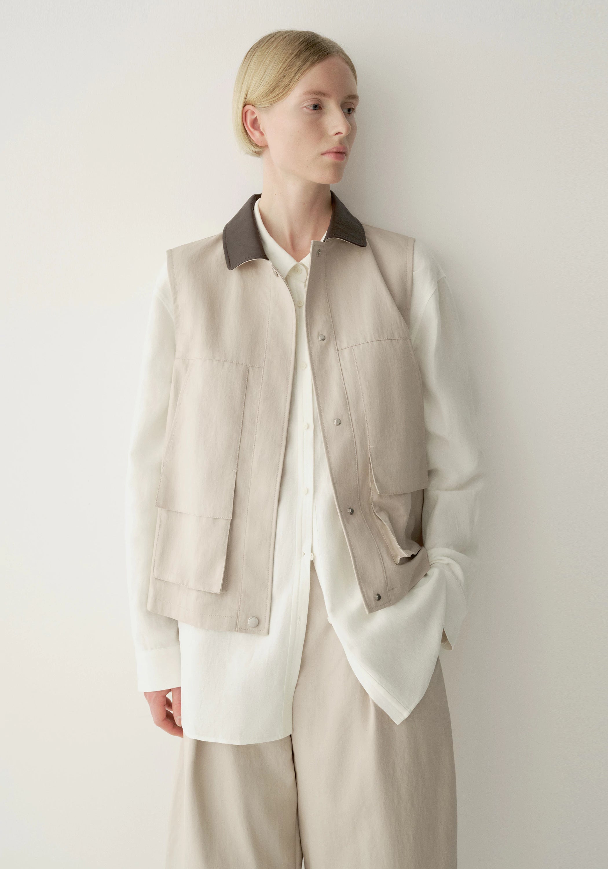 #color_light khaki