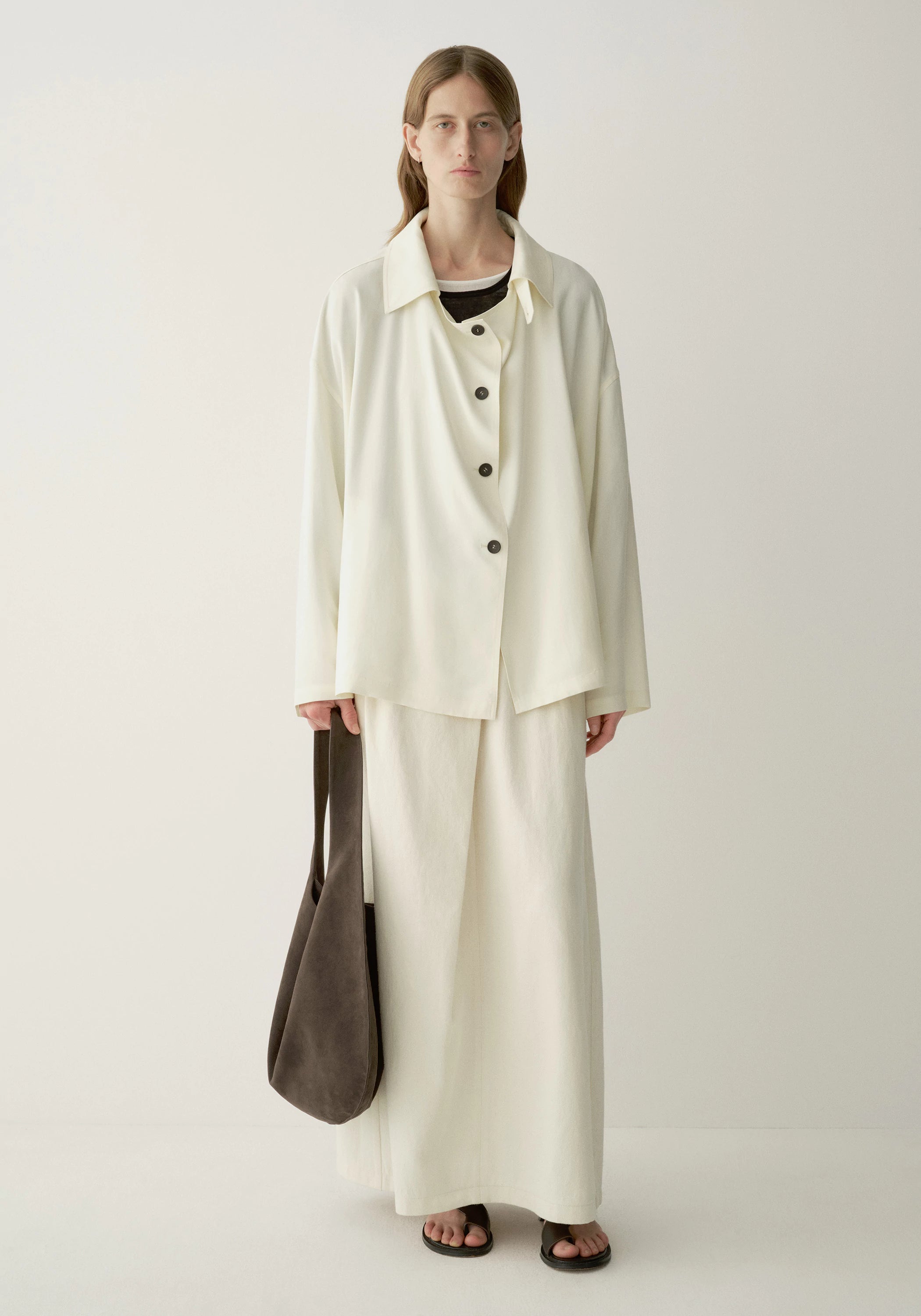 #color_off white