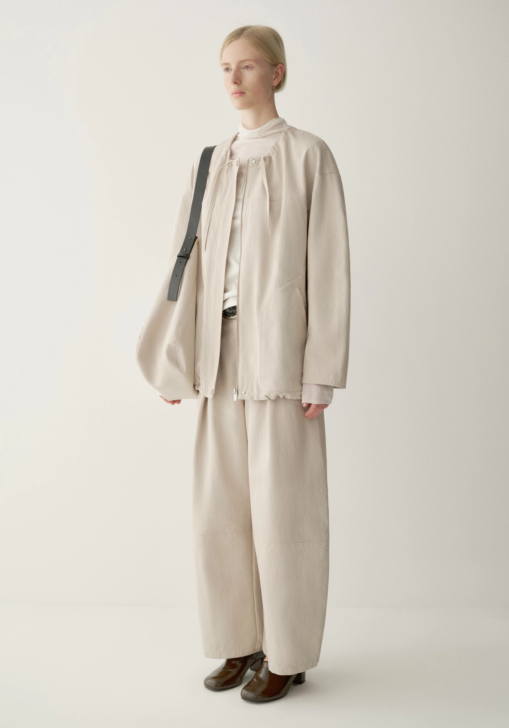 #color_light khaki