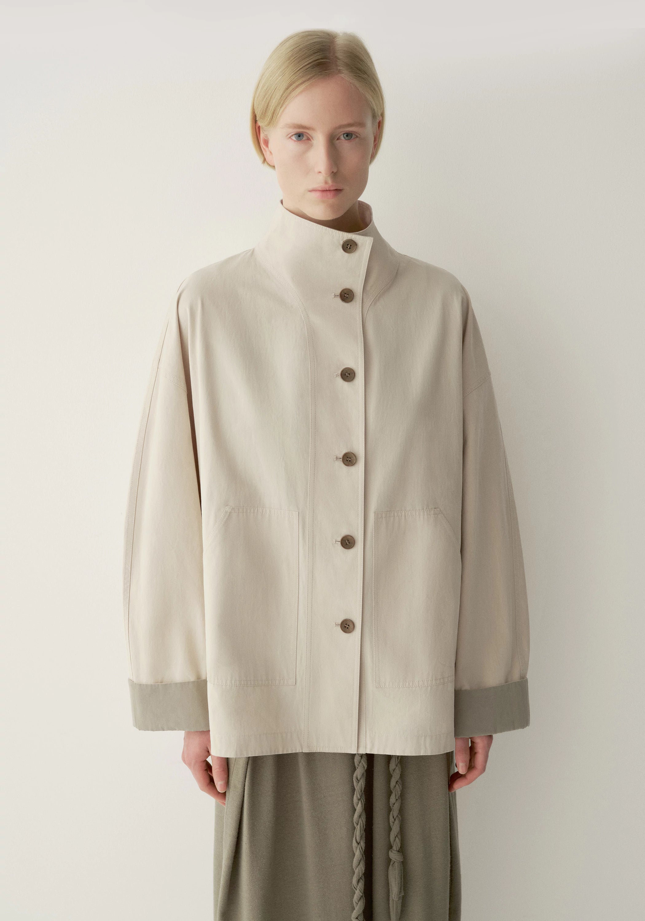 #color_light khaki