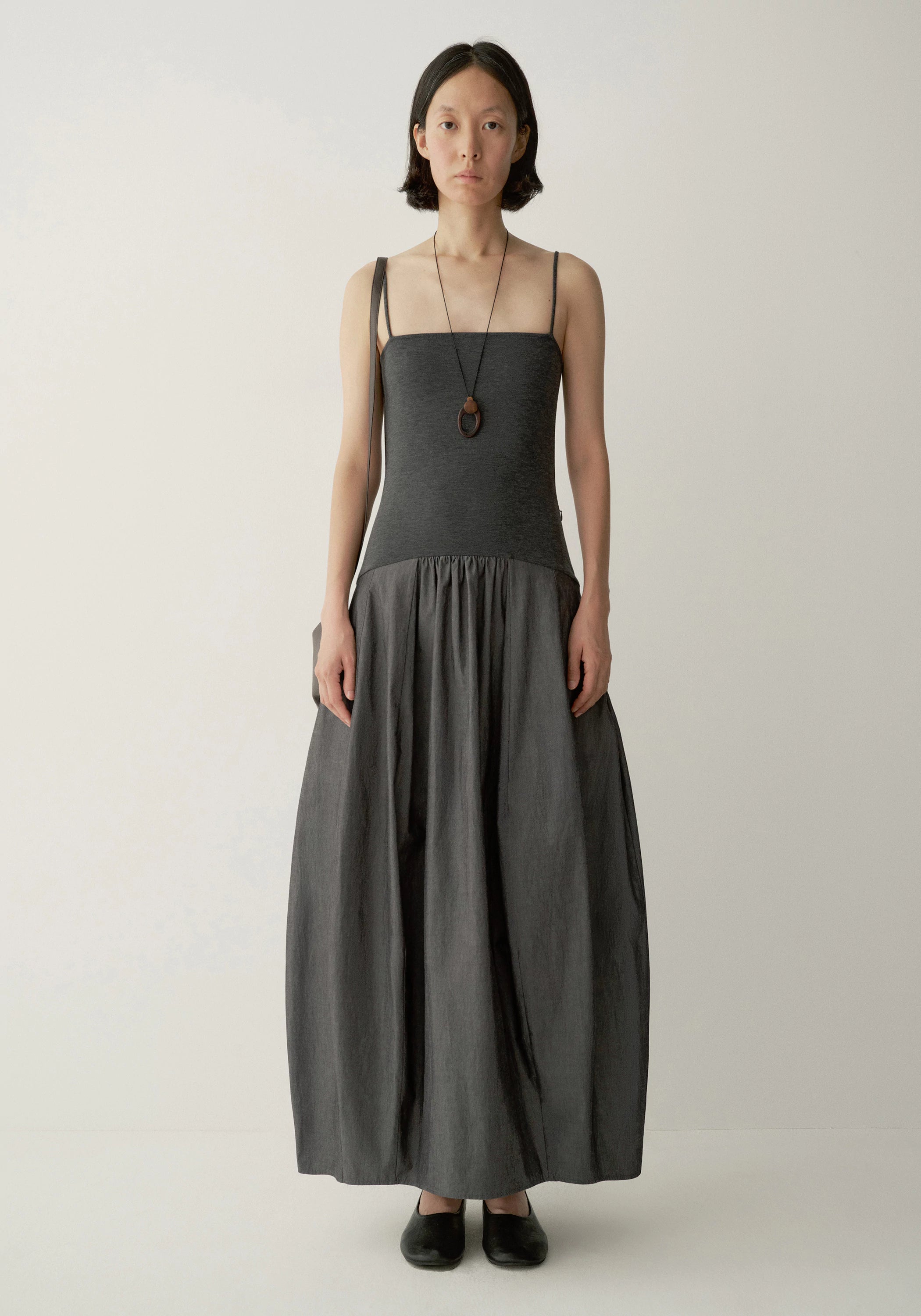 #color_dark gray