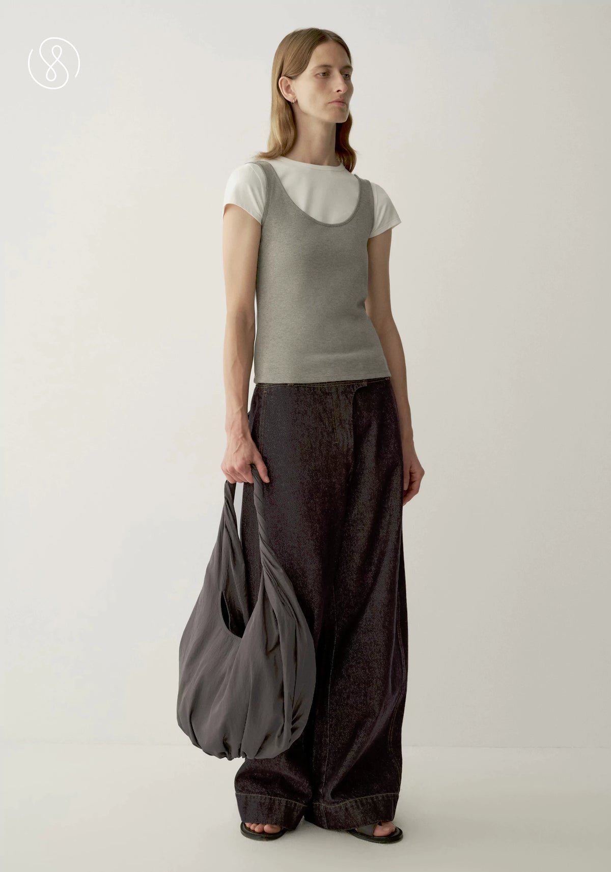 #color_mid gray