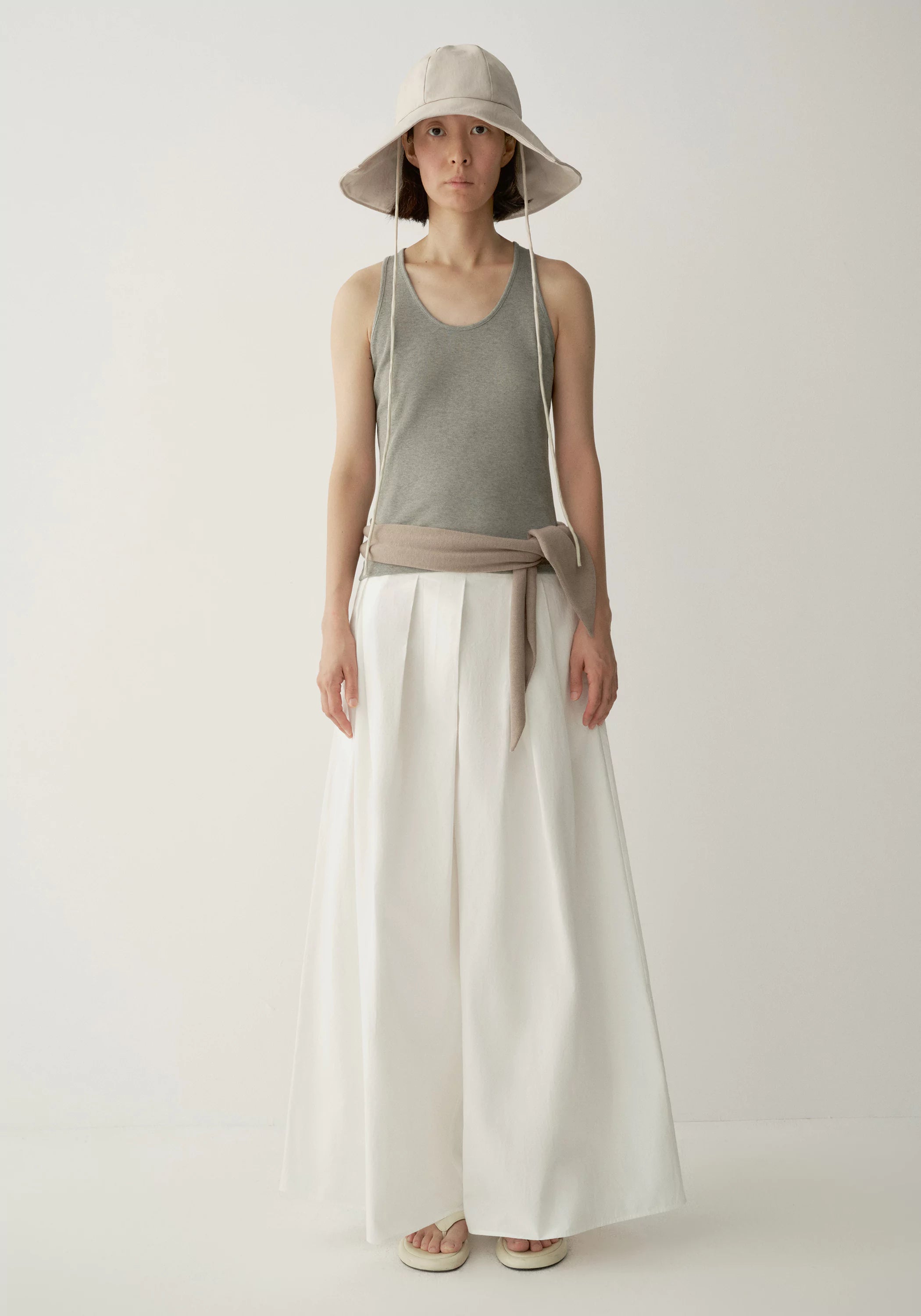 #color_light khaki