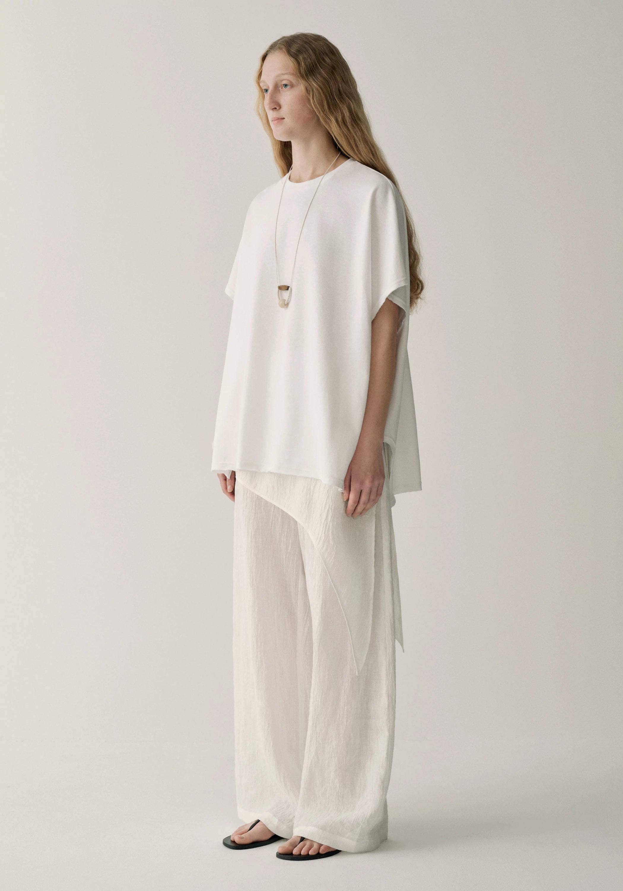 #color_off white