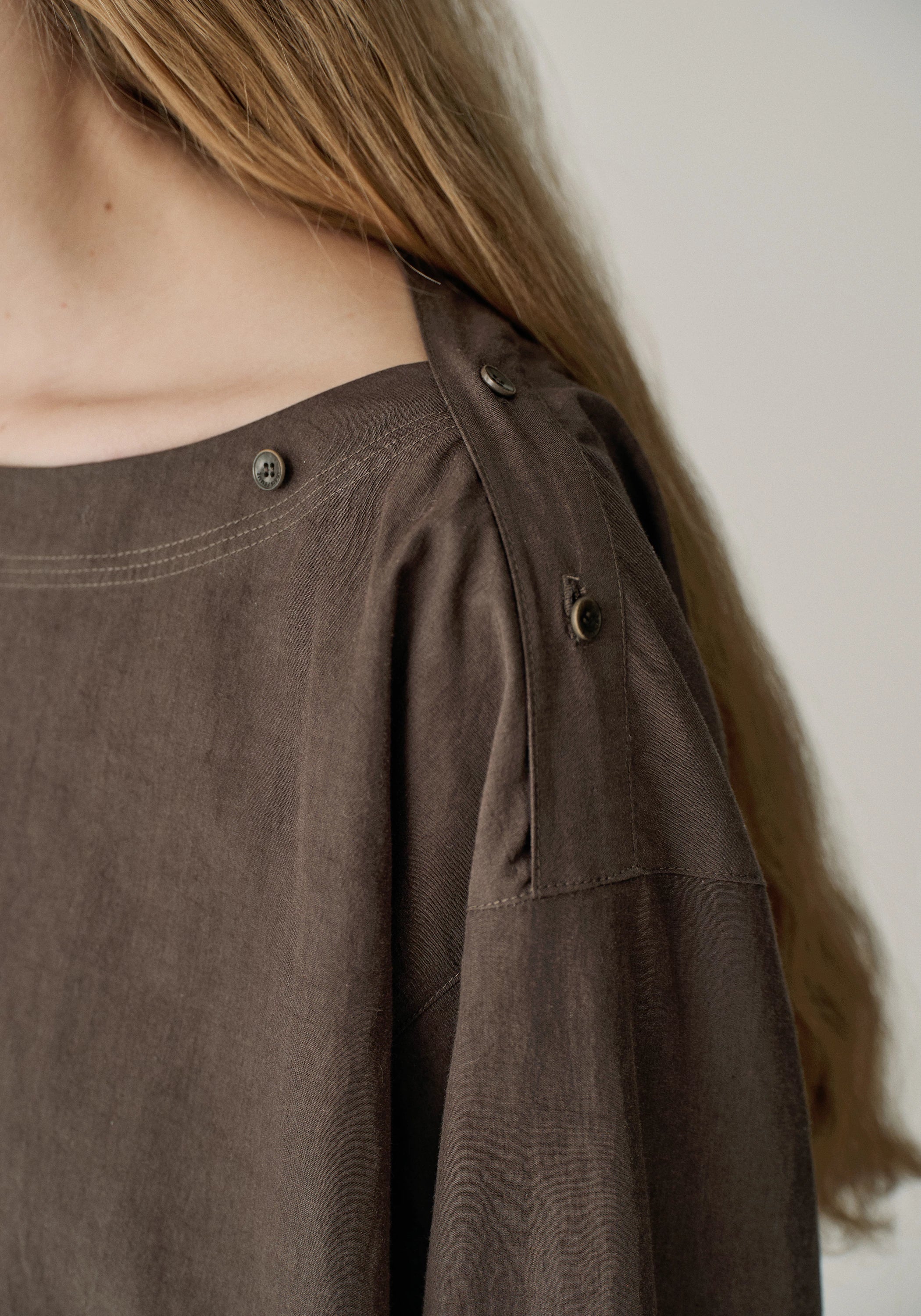 #color_raw umber