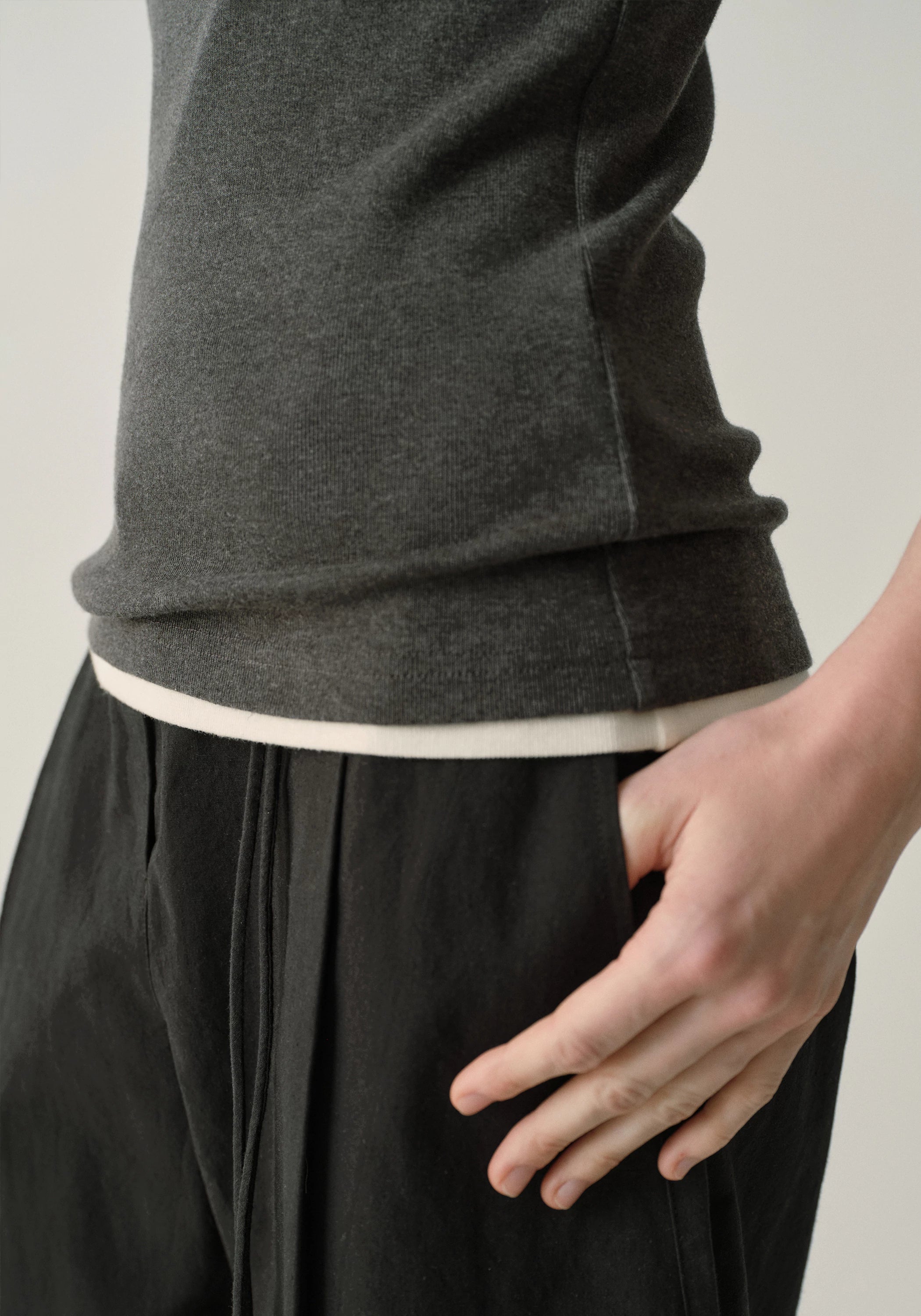 #color_dark gray
