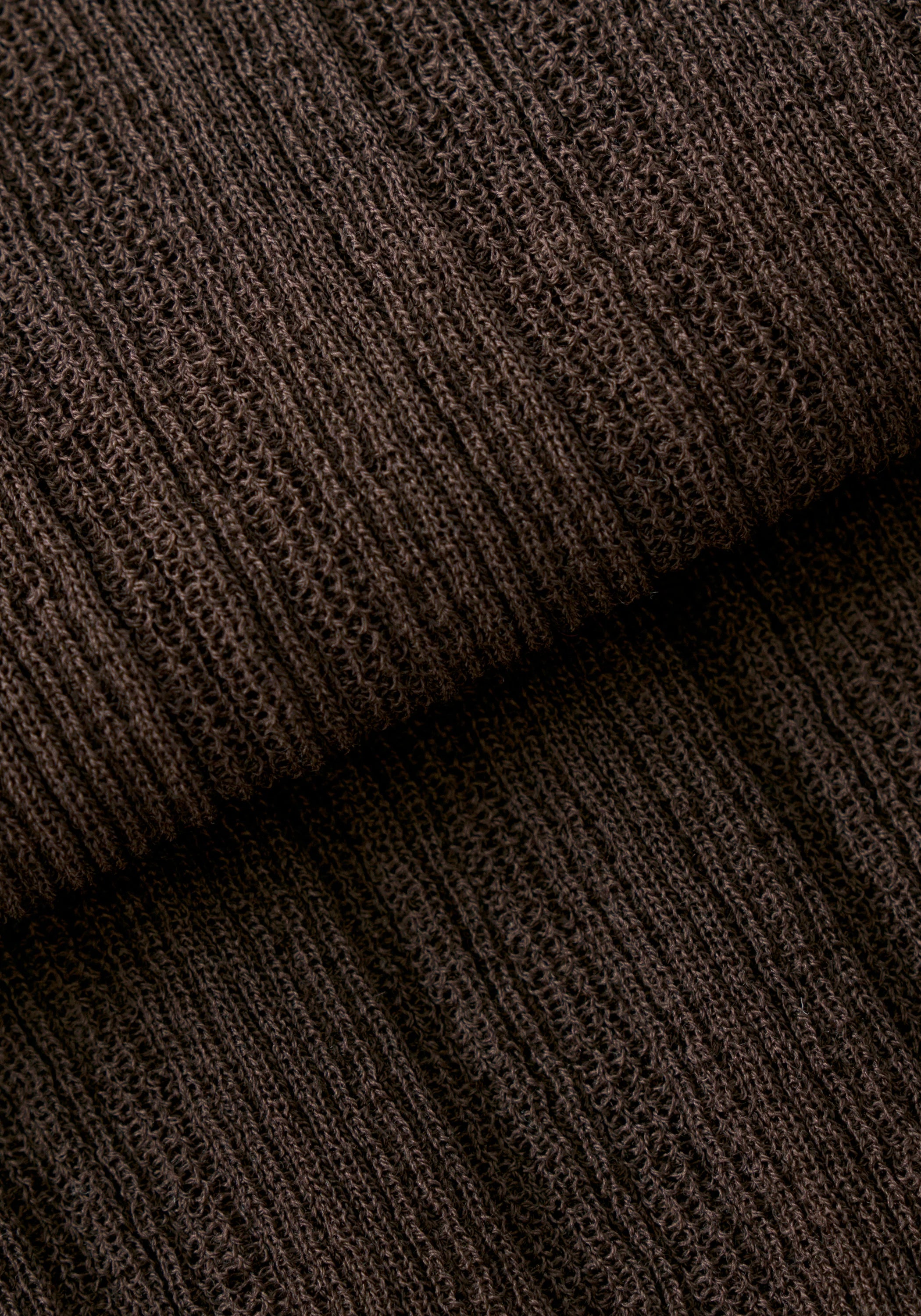 #color_raw umber