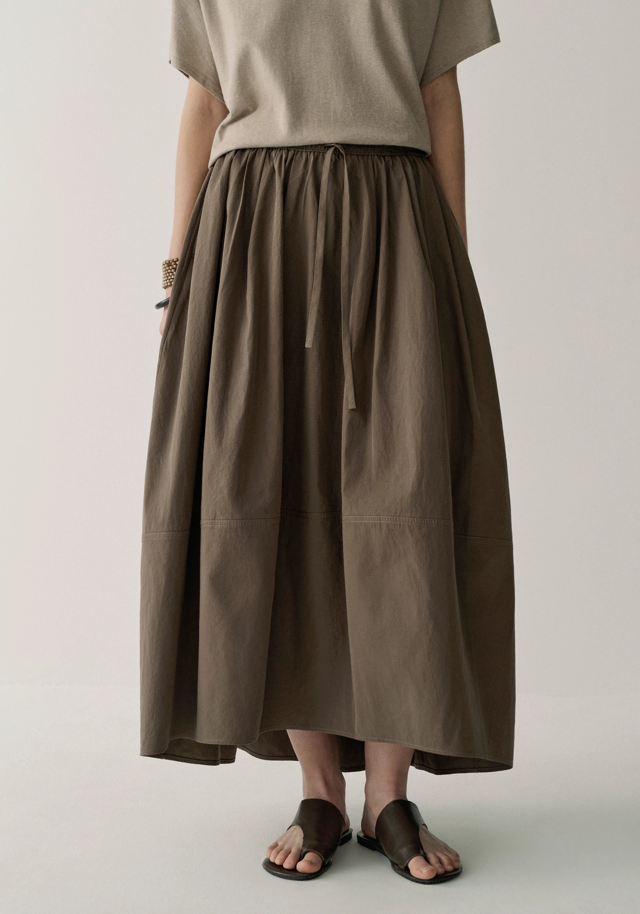 #color_raw umber