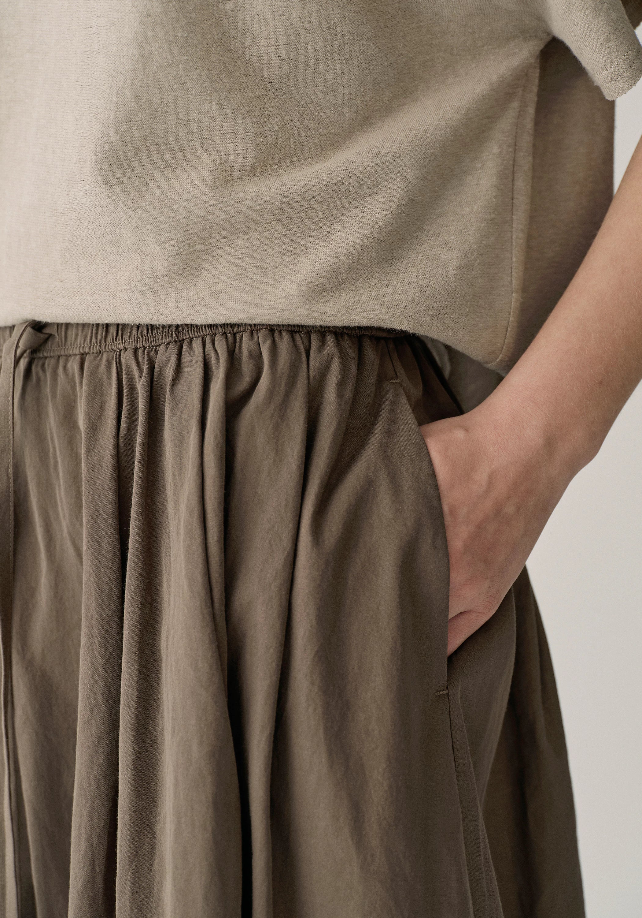 #color_raw umber
