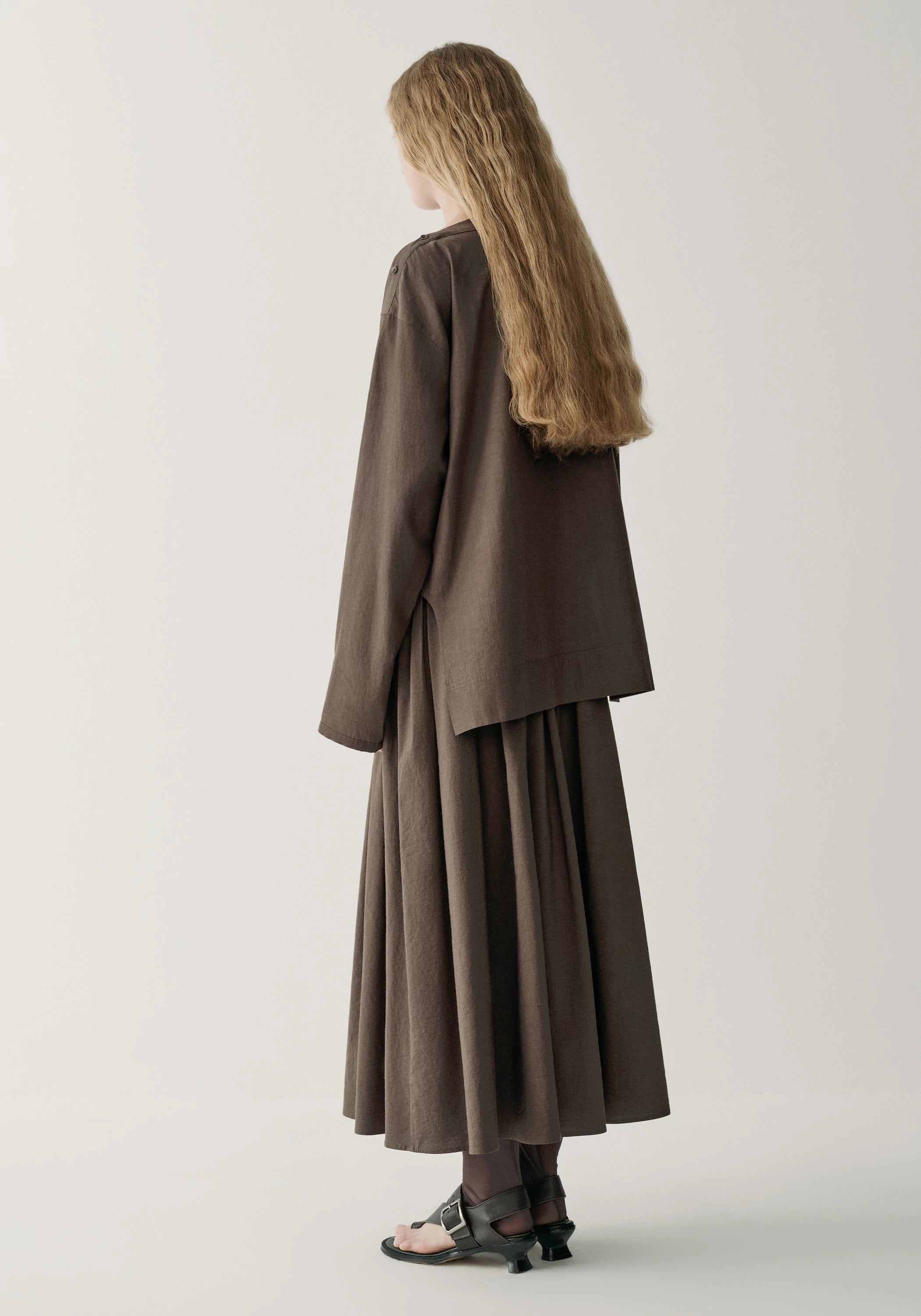 #color_raw umber
