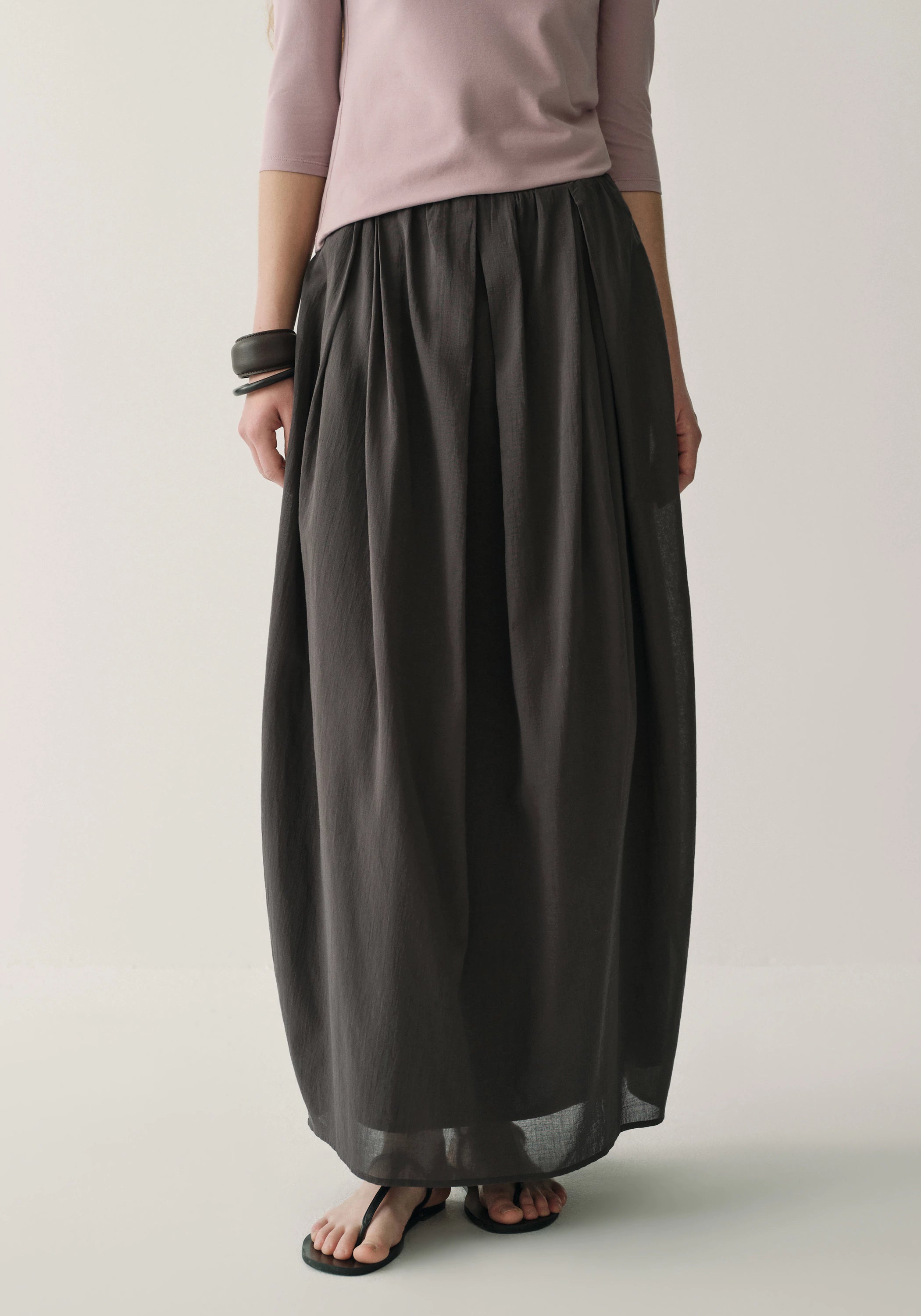#color_dark gray