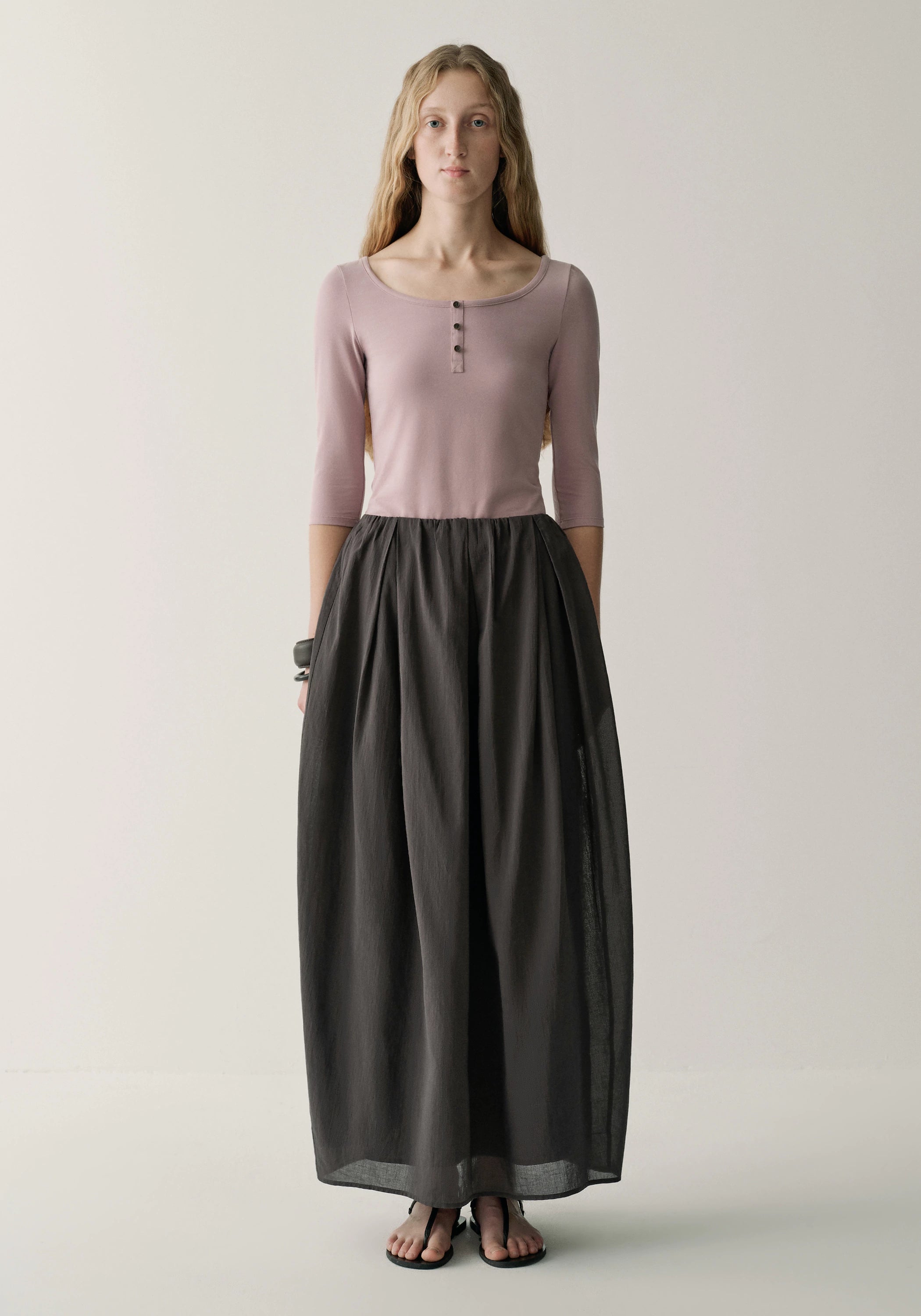 #color_dark gray