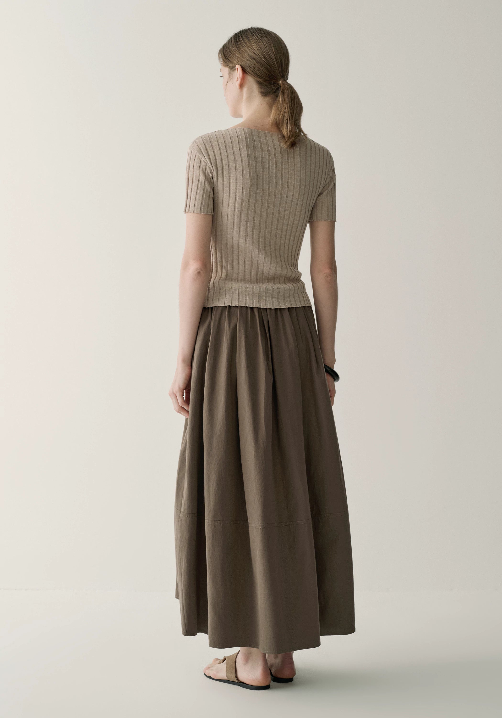 #color_khaki