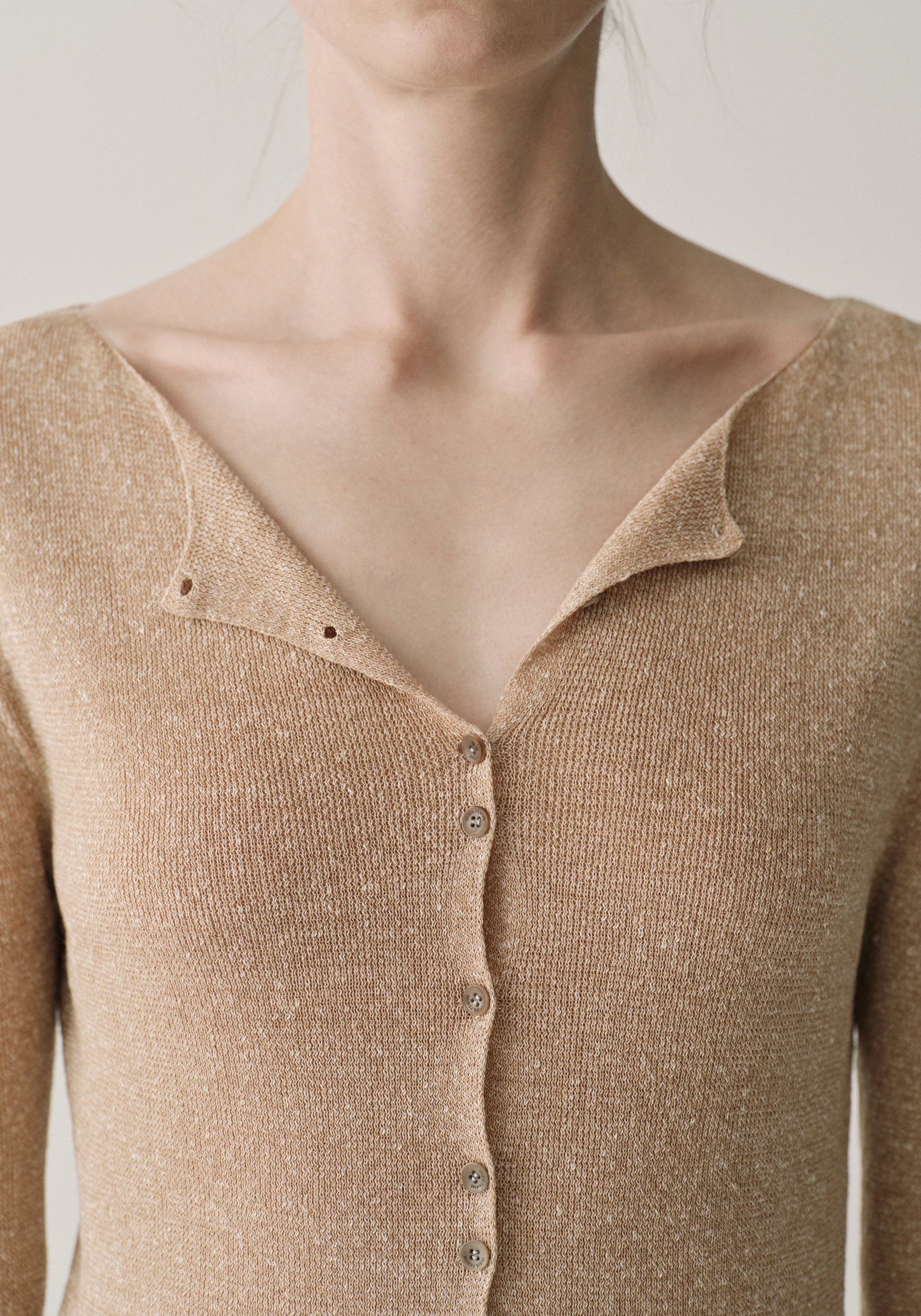 #color_khaki