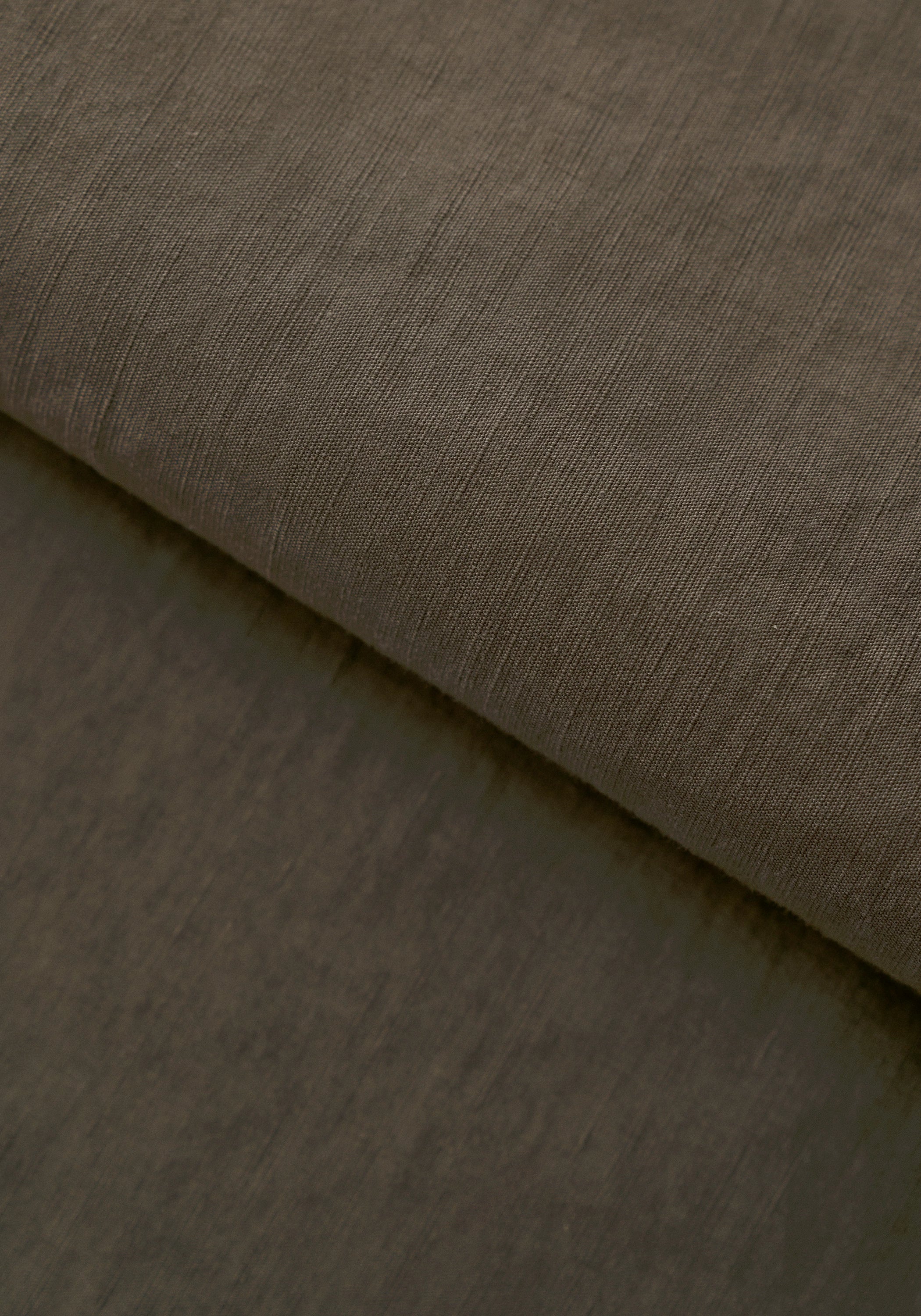 #color_olive brown