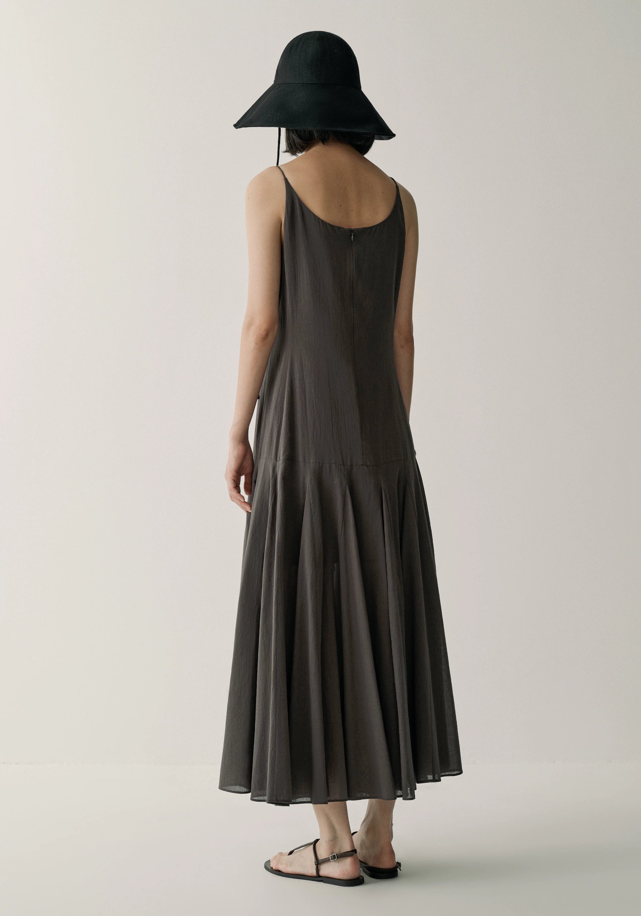#color_dark gray