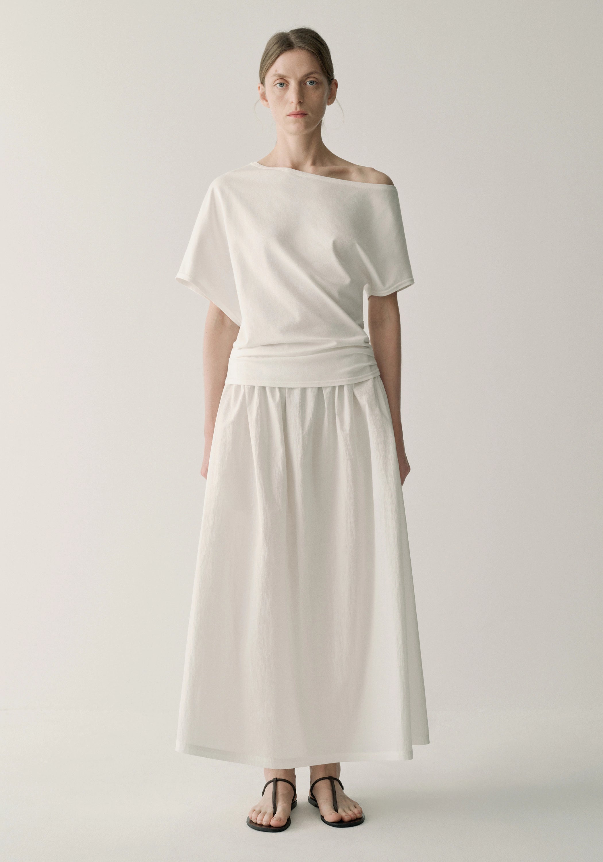 #color_off white
