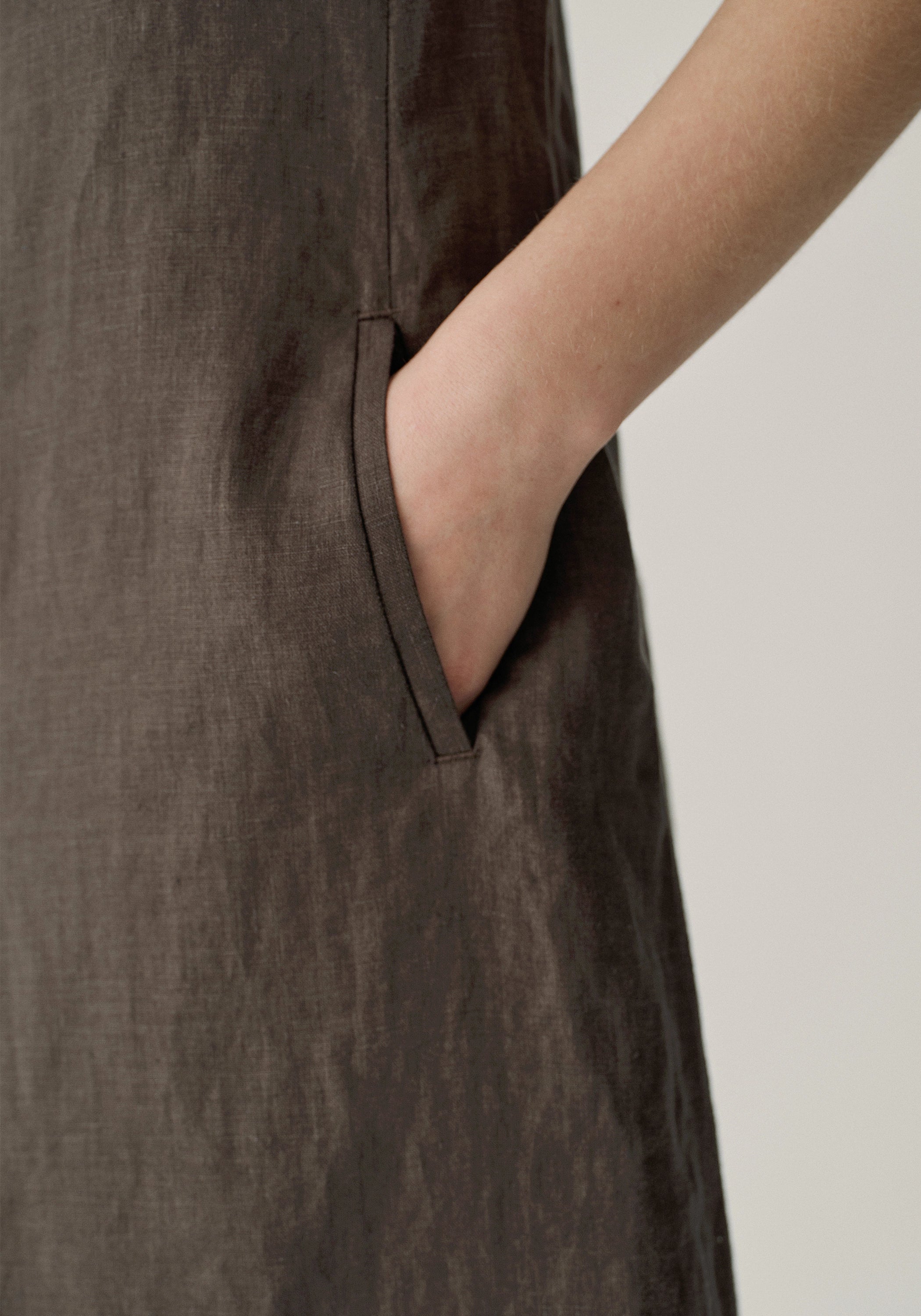 #color_raw umber