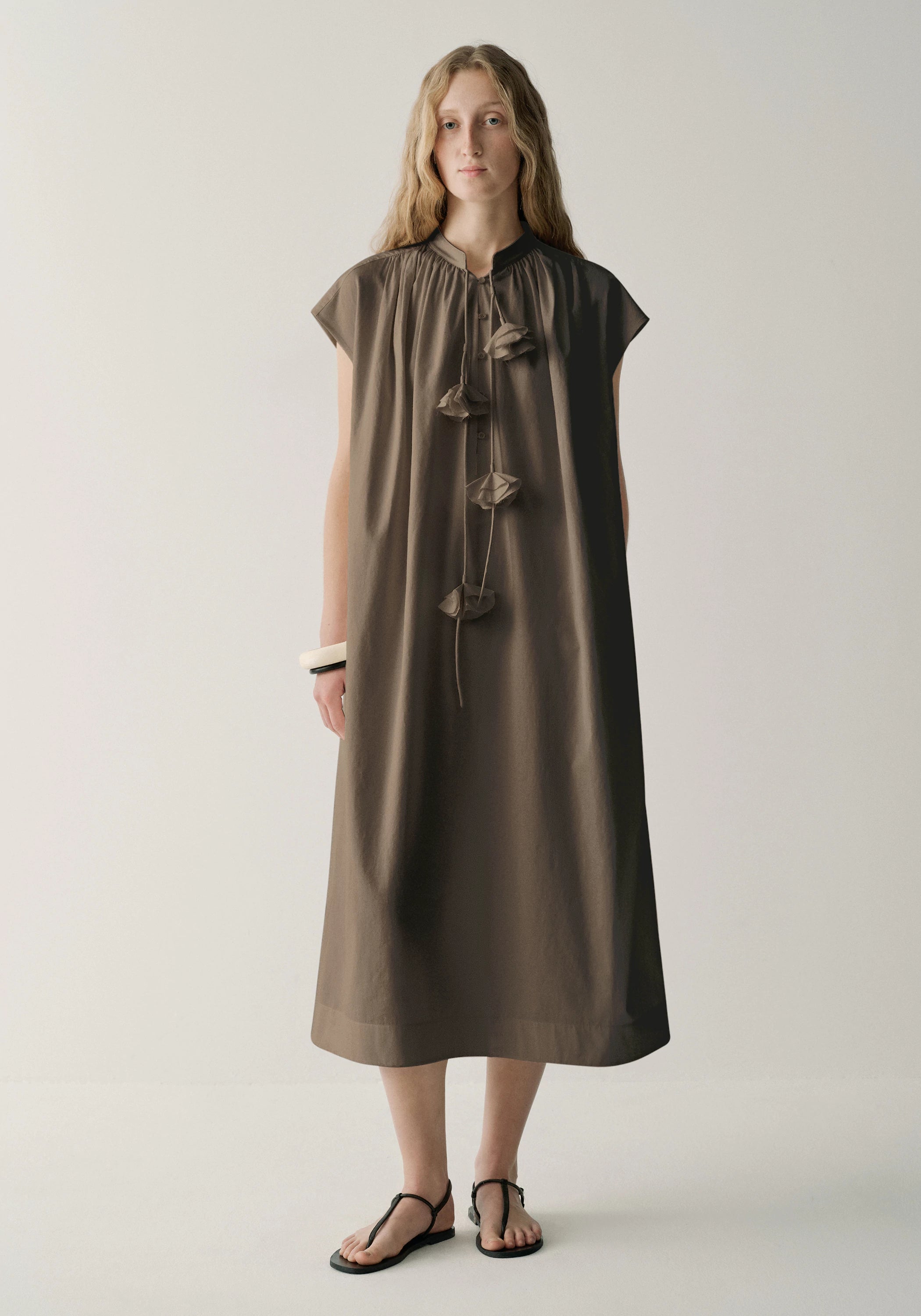 #color_raw umber