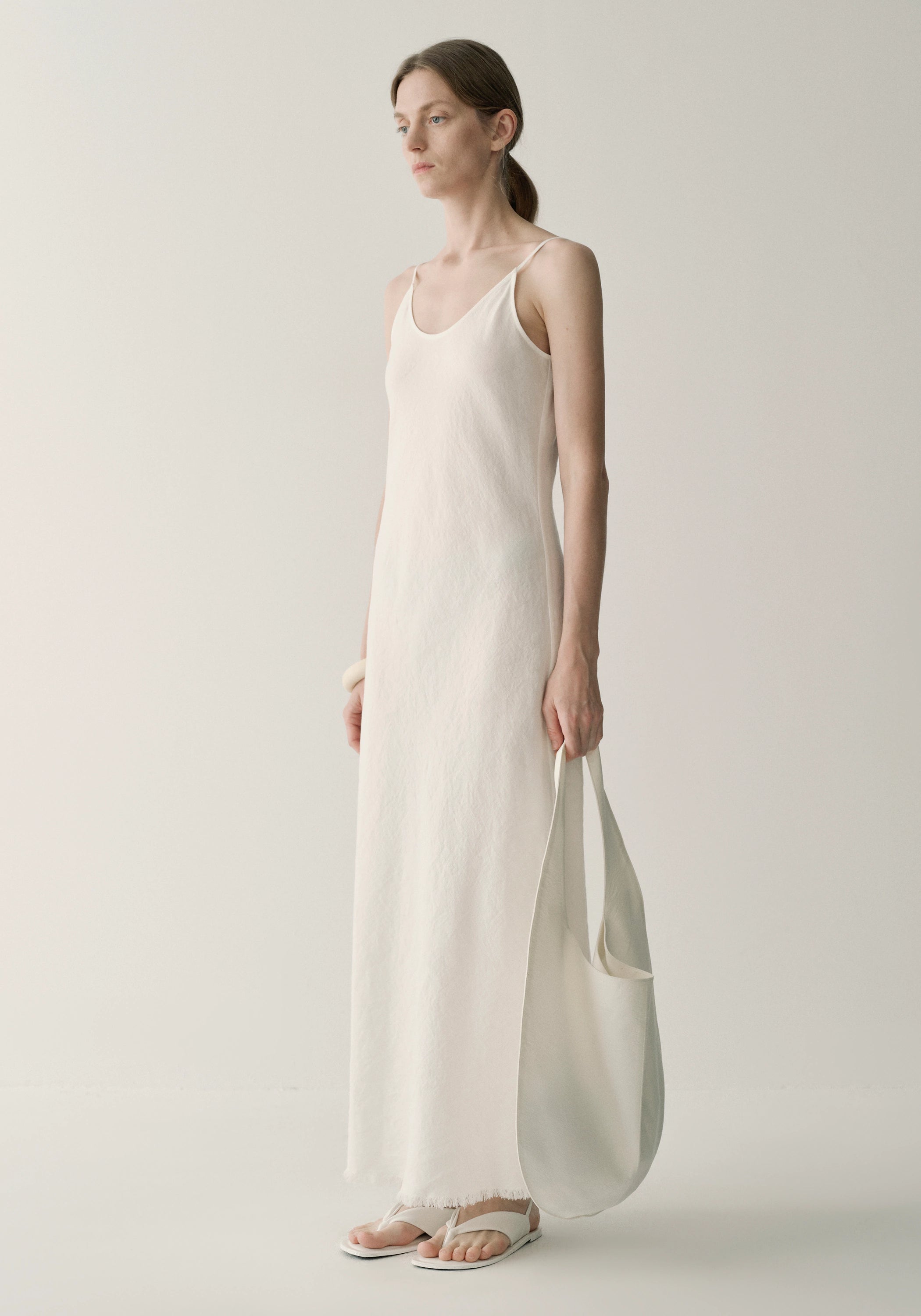 #color_off white