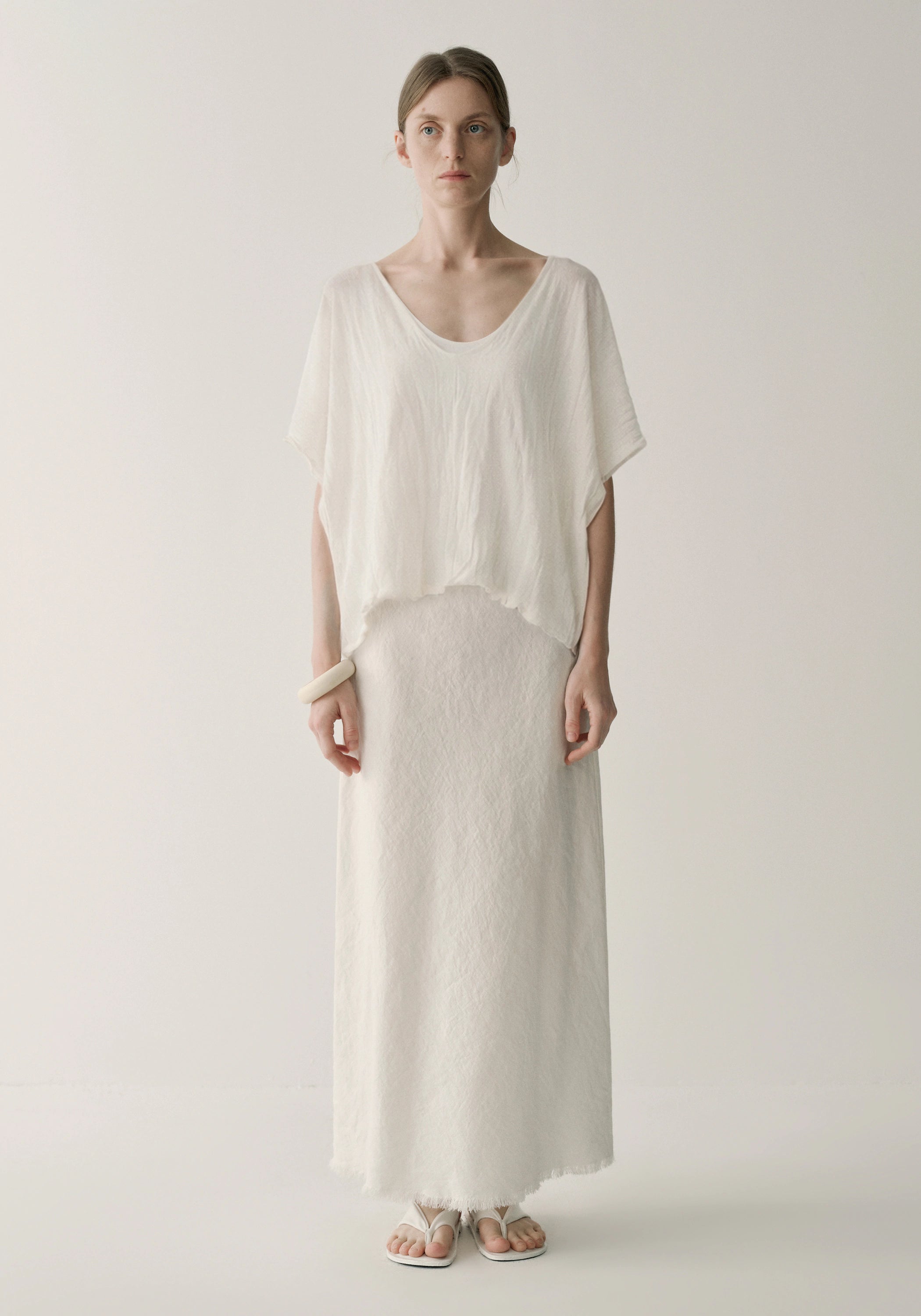#color_off white