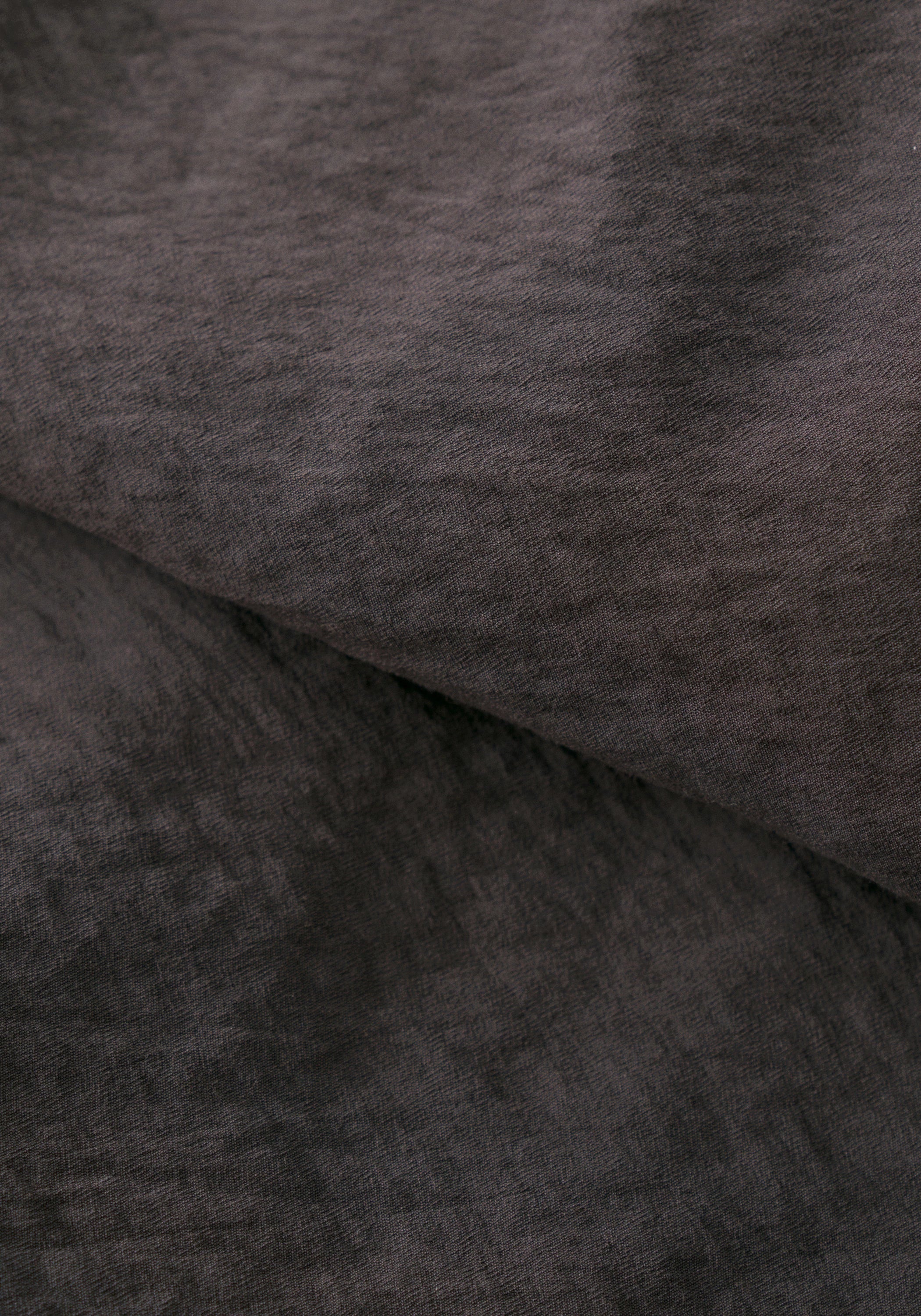 #color_plum brown