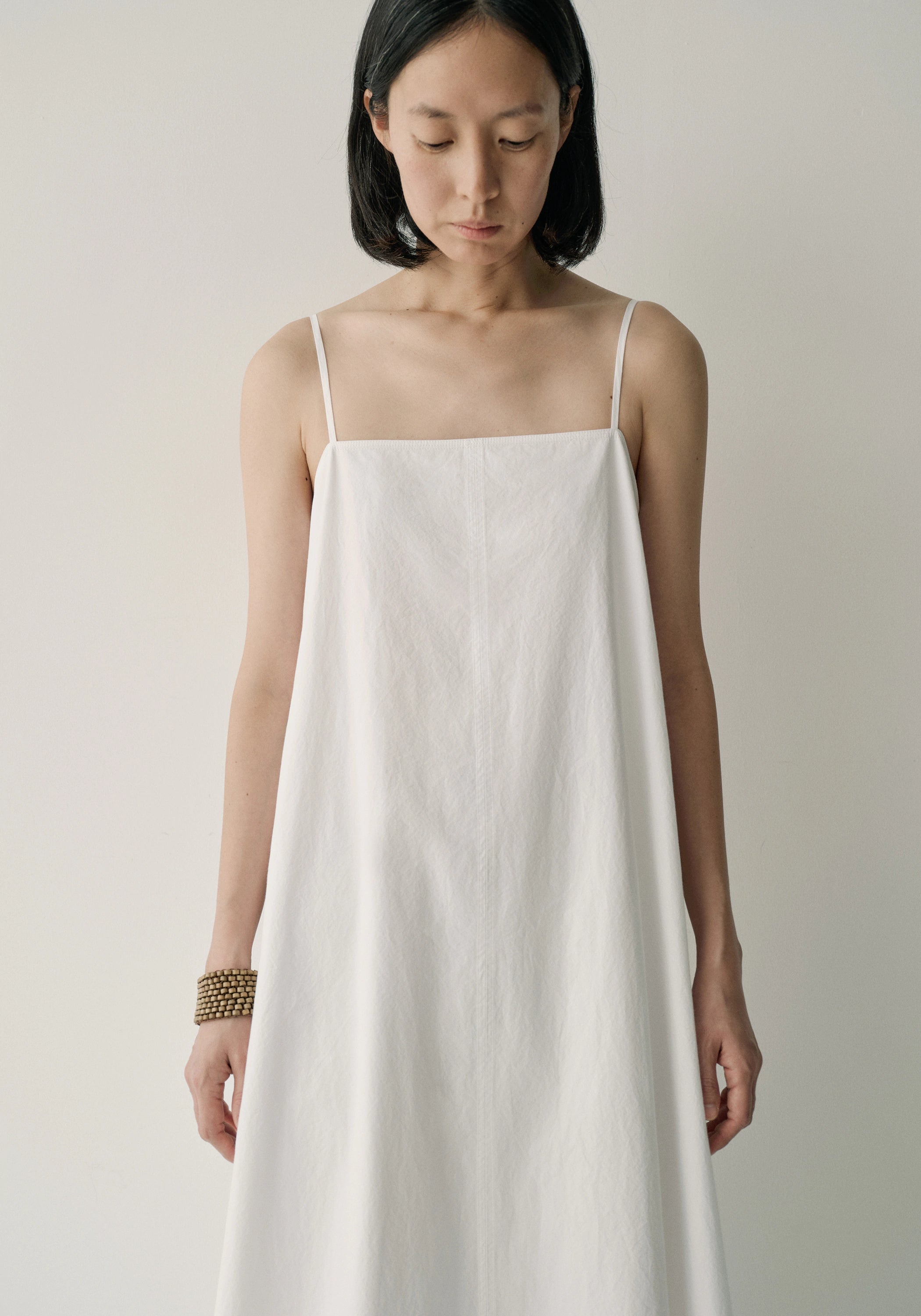 #color_off white