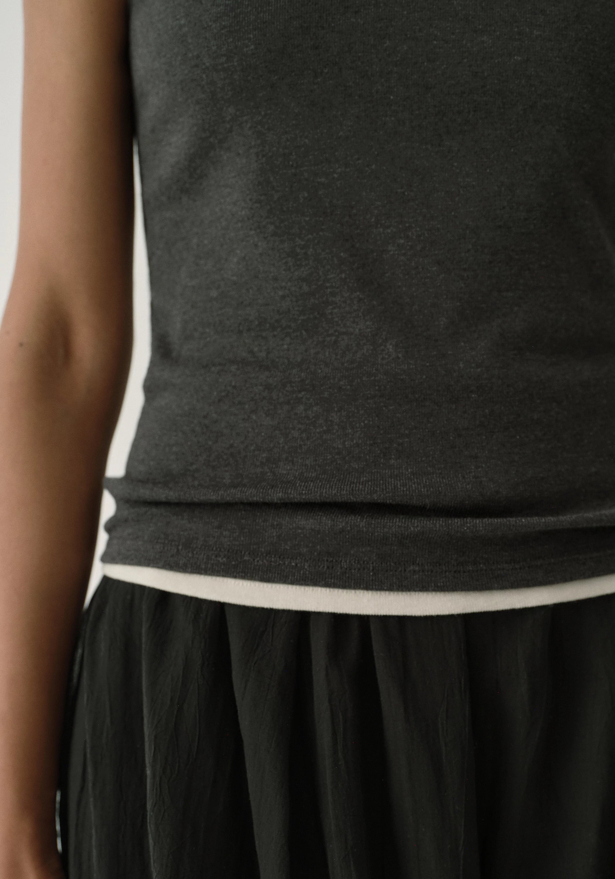 #color_dark gray