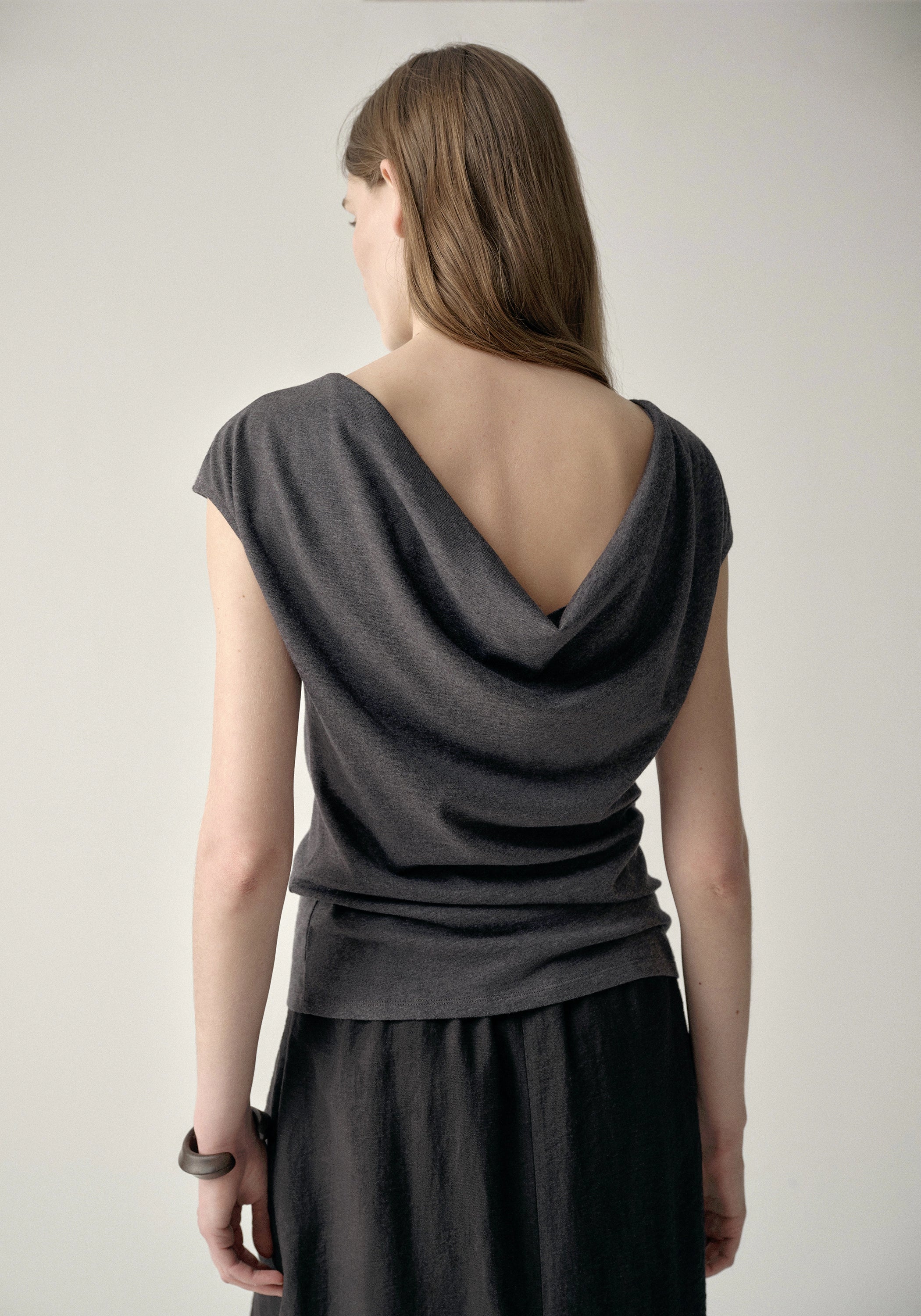 #color_dark gray