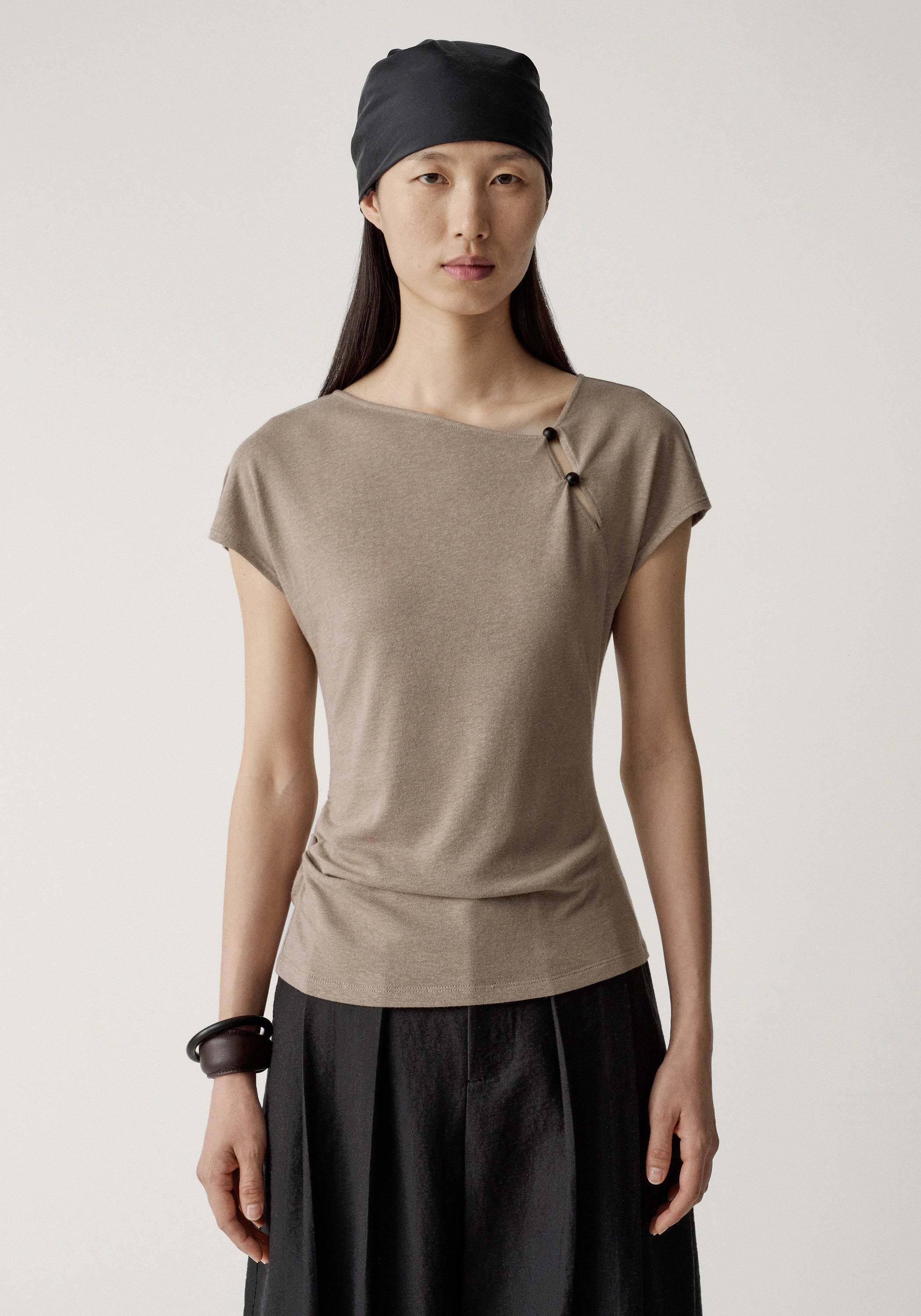 #color_khaki